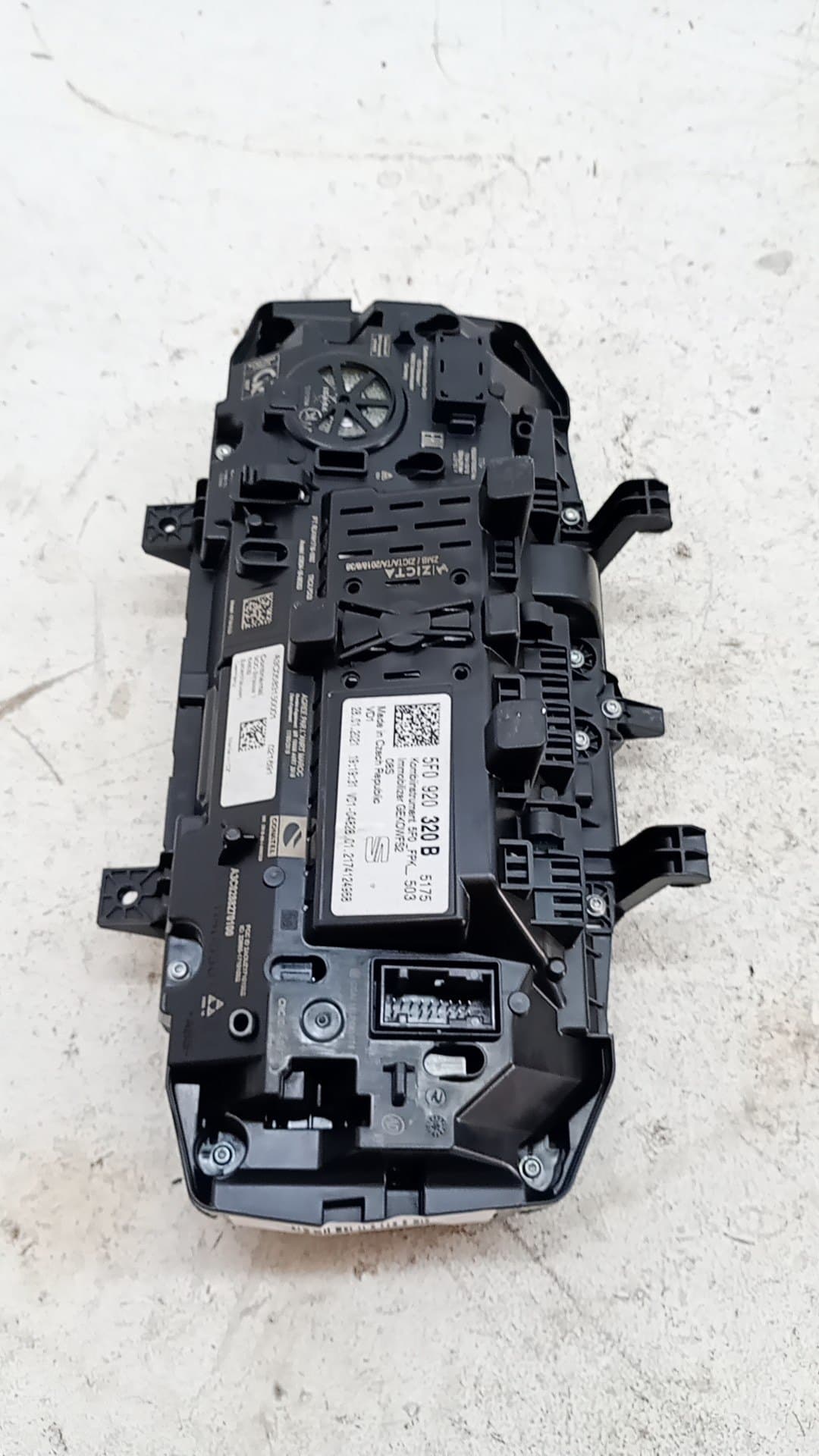 Cuadro instrumentos SEAT ATECA (KH7) 3