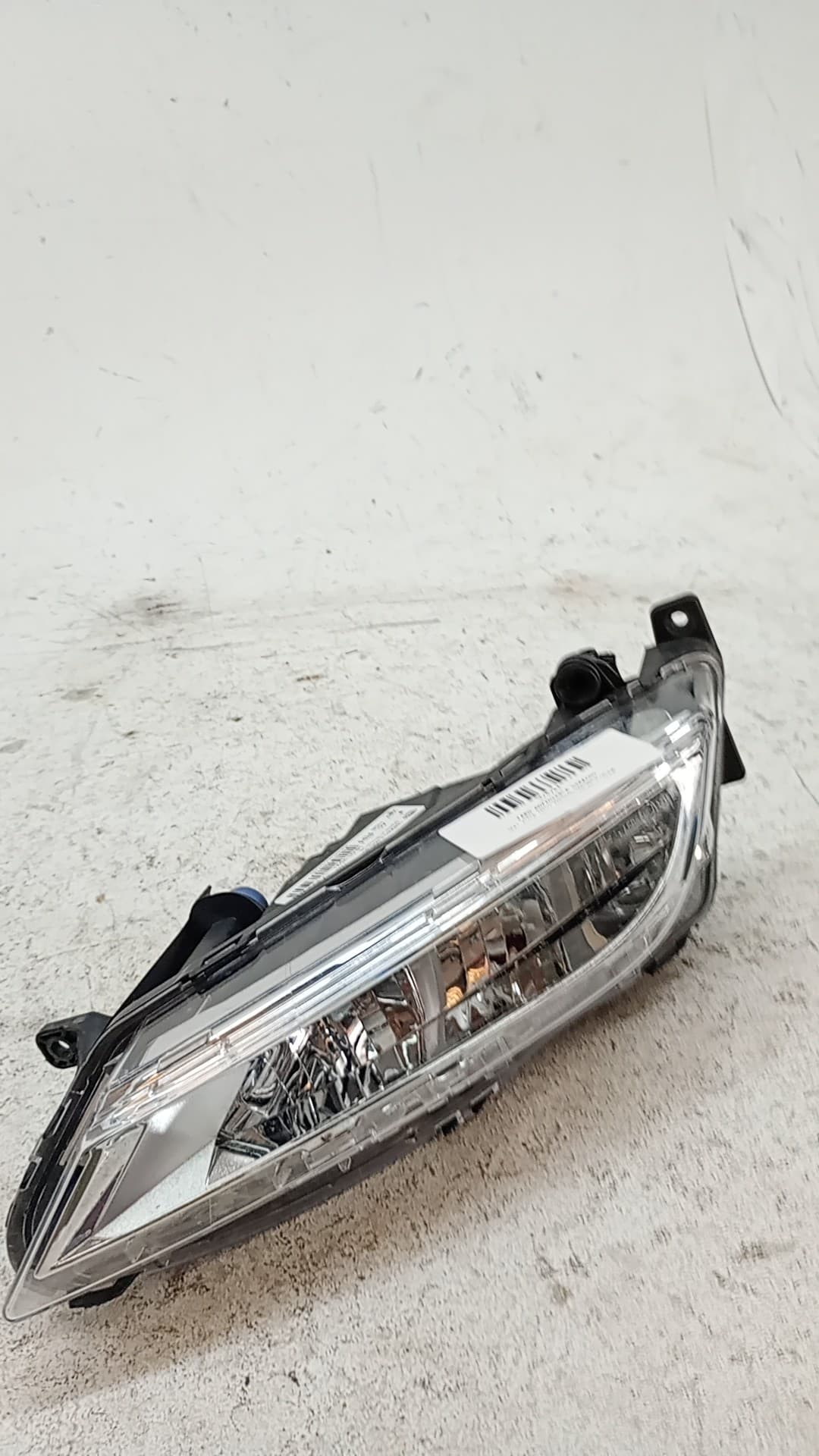 Faro antiniebla derecho SEAT ATECA (KH7)