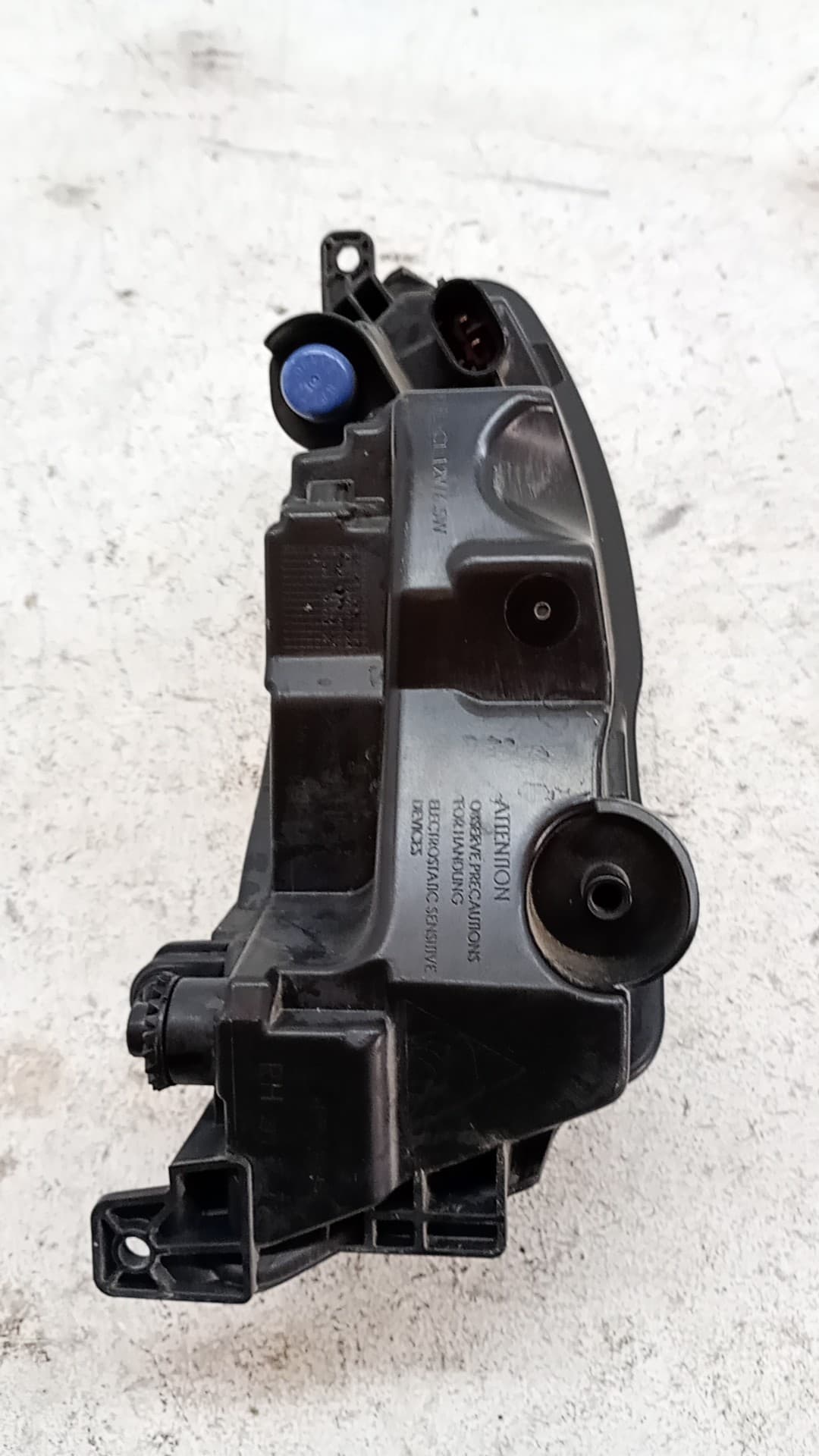 Faro antiniebla derecho SEAT ATECA (KH7) 2