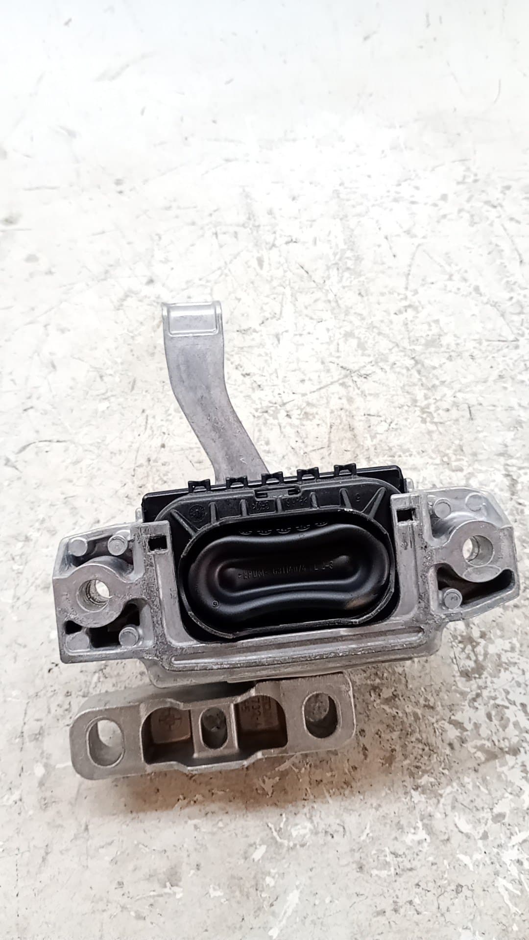 Soporte motor SEAT ATECA (KH7) 2