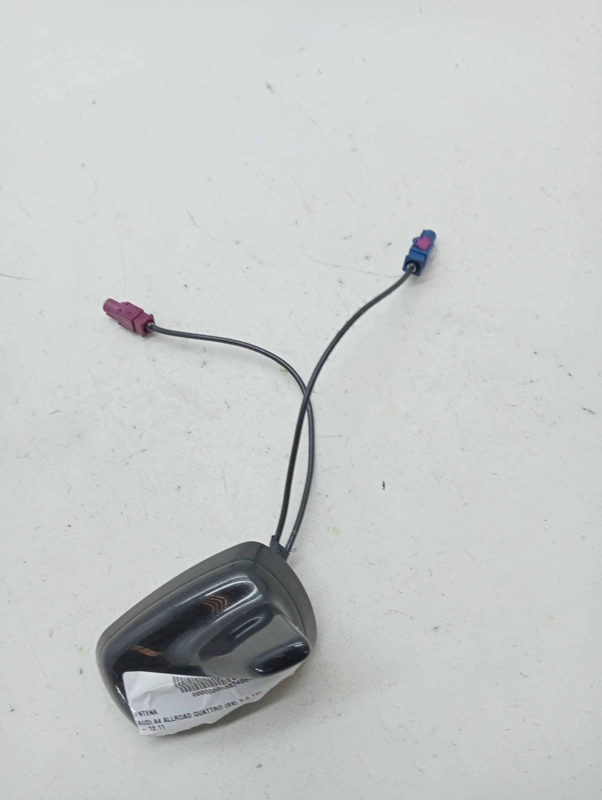 Antena AUDI A4 ALLROAD QUATTRO (8K)