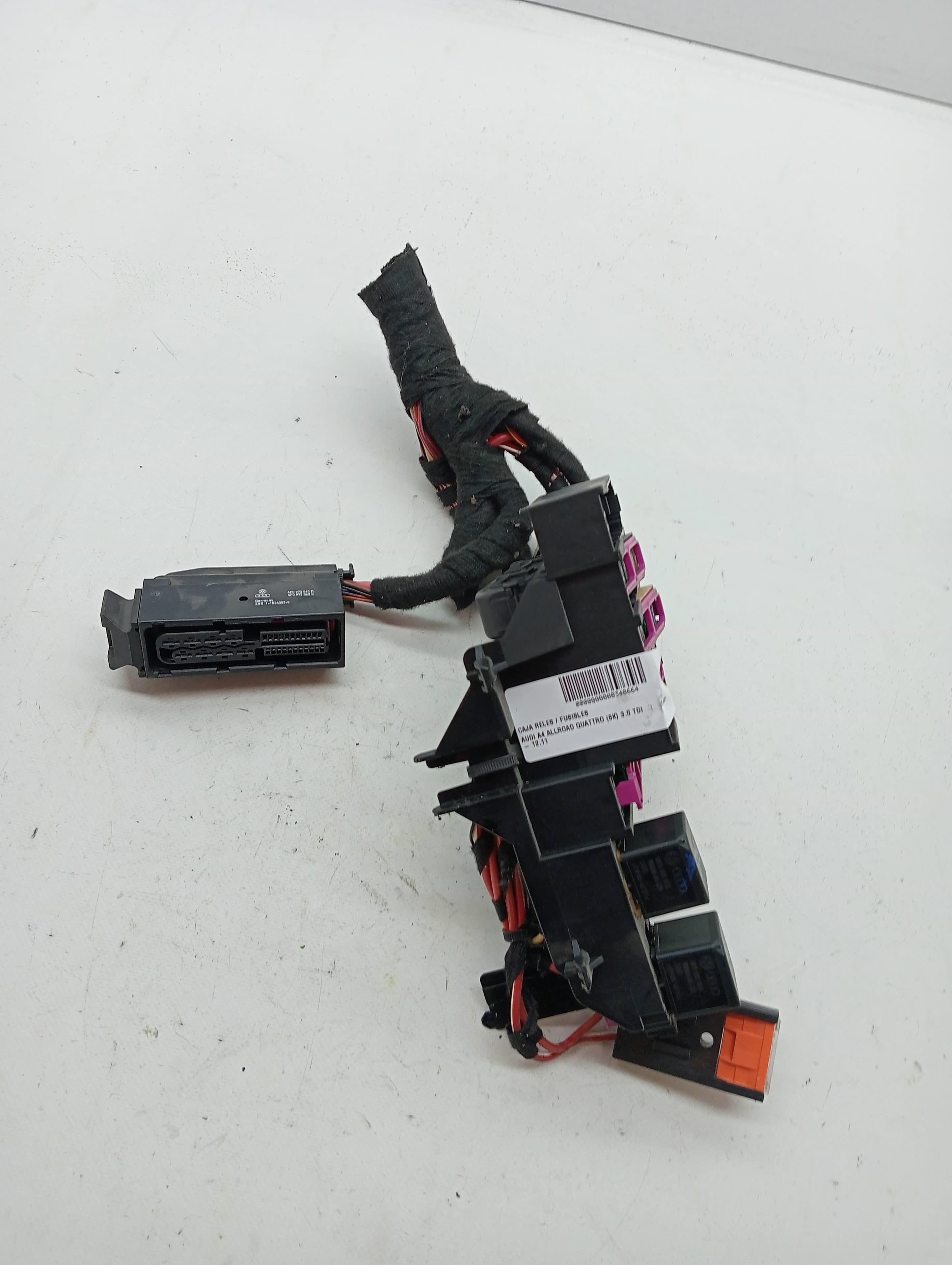 Caja reles / fusibles AUDI A4 ALLROAD QUATTRO (8K)