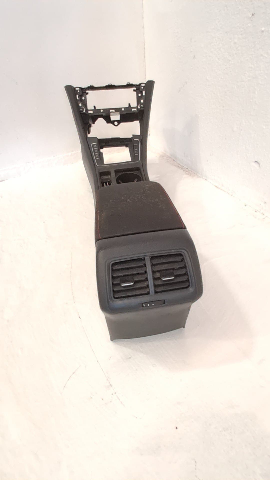 Consola central VOLKSWAGEN GOLF VII LIM 3