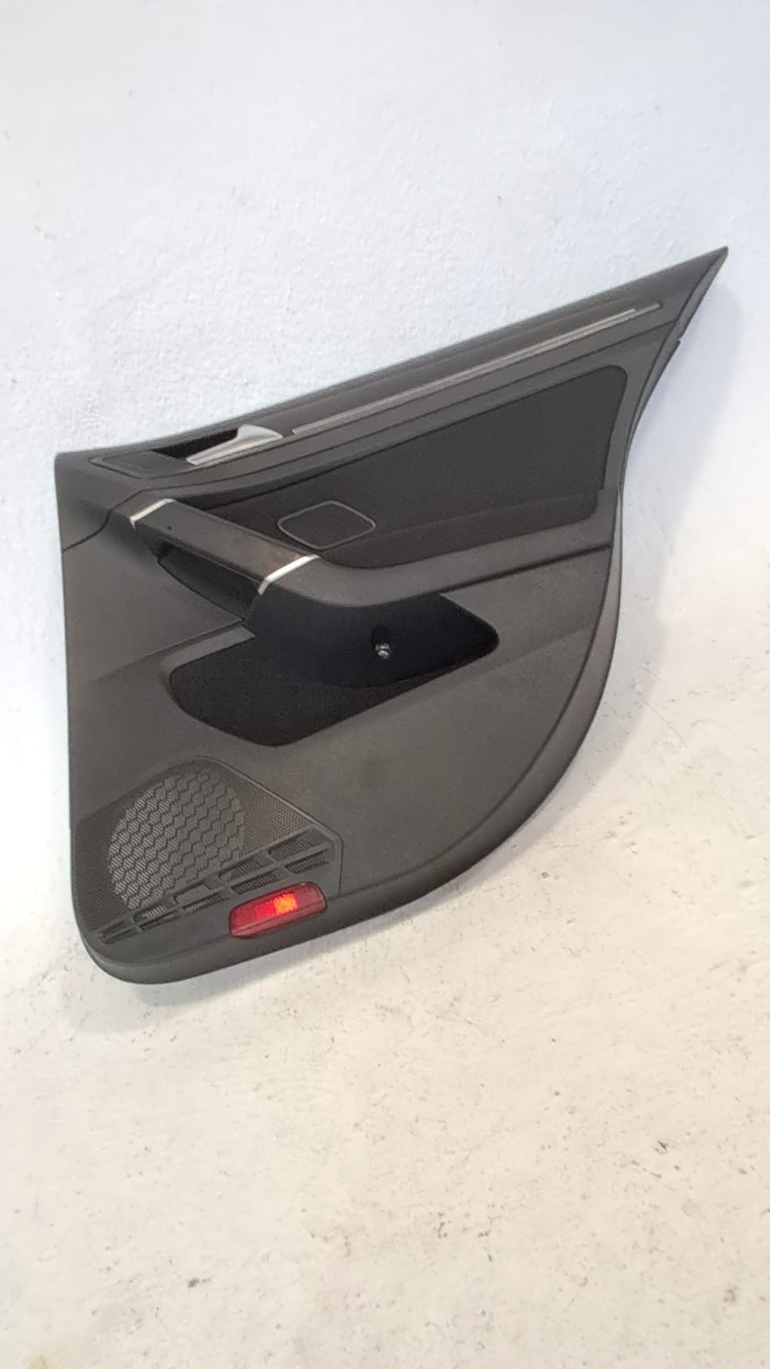 Guarnecido puerta trasera derecha VOLKSWAGEN GOLF VII LIM
