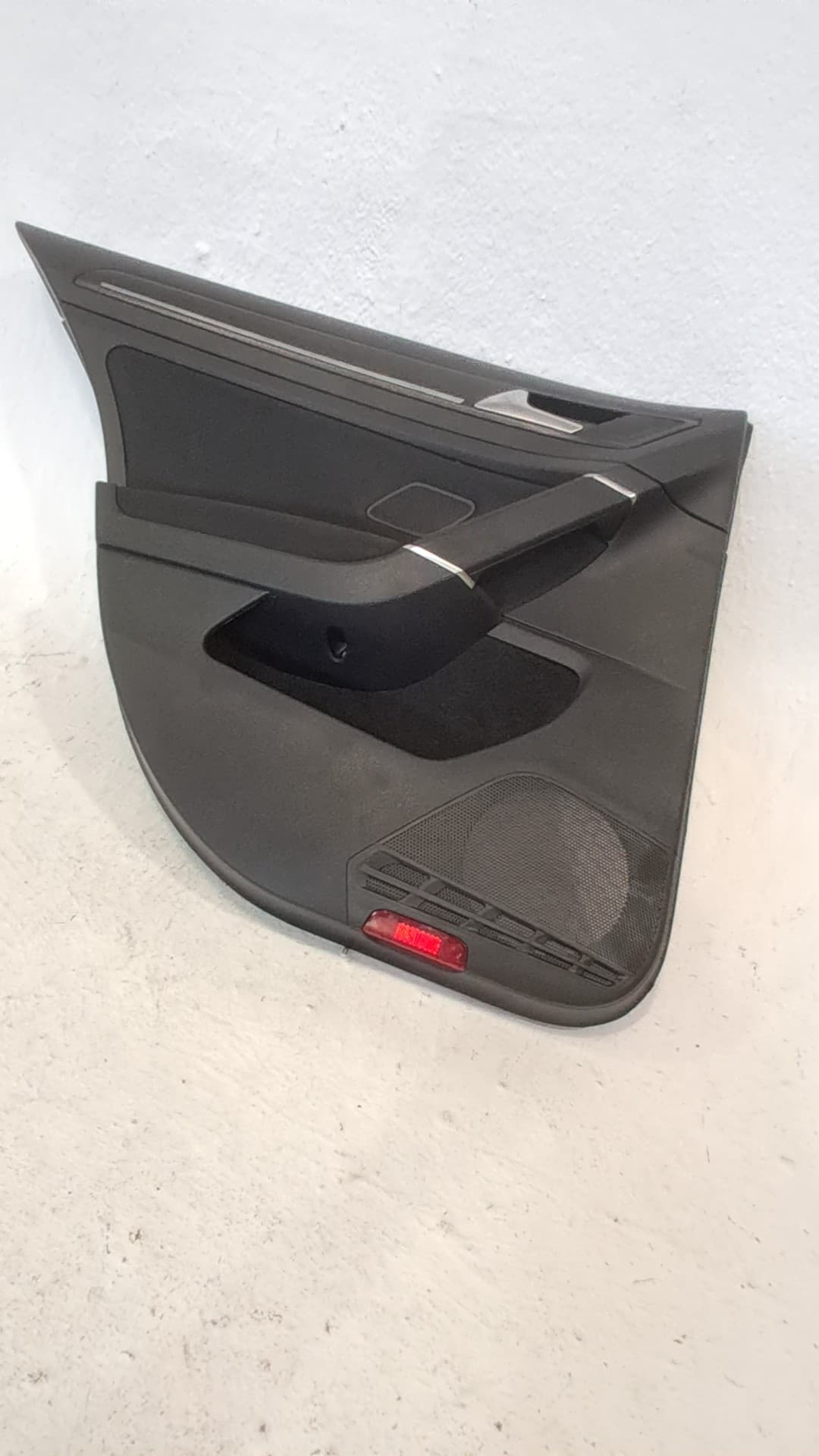 Recambio VOLKSWAGEN GOLF VII LIM ref. 5G6867221A