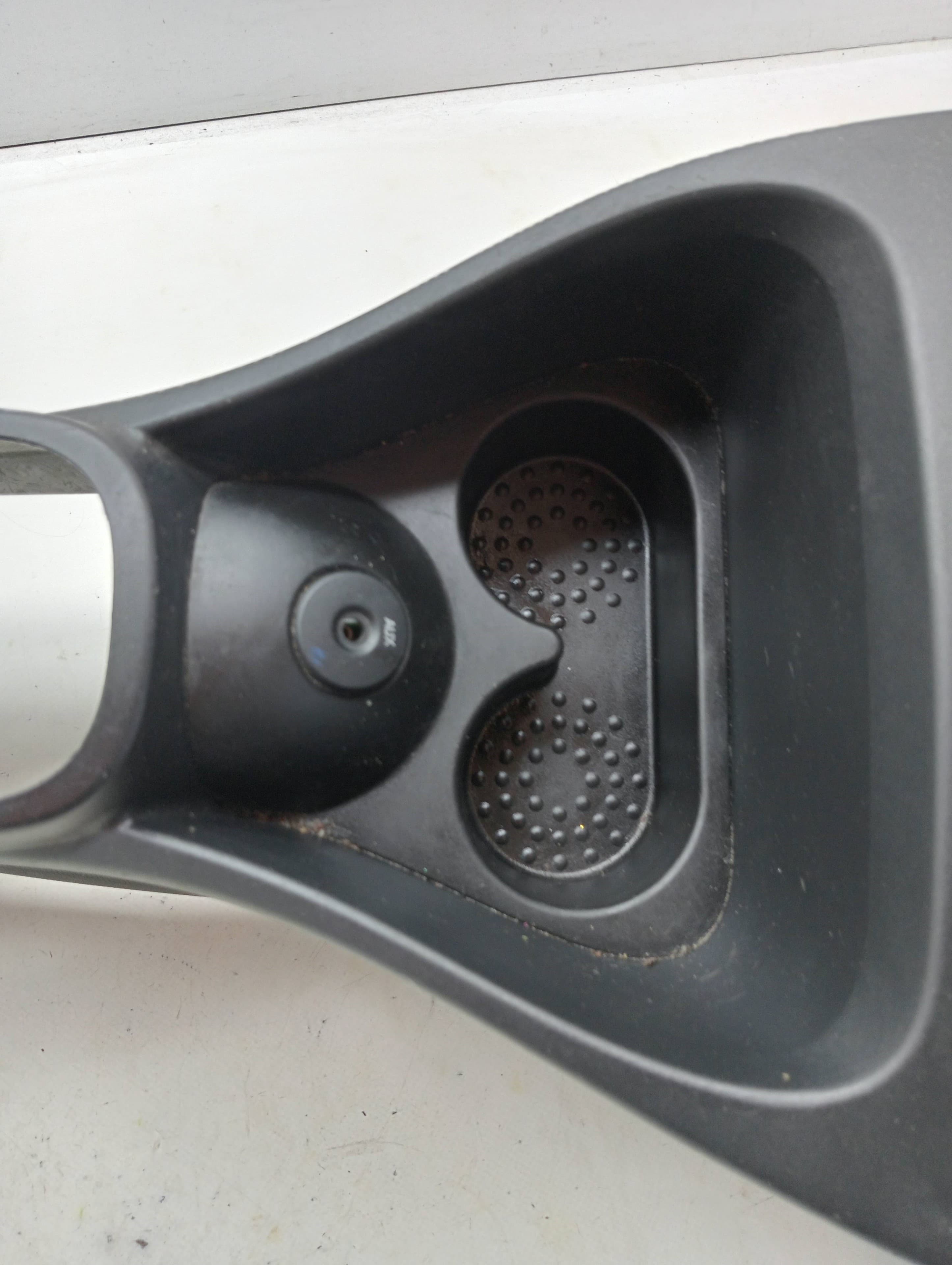 Consola central NISSAN MICRA (K12E) 2