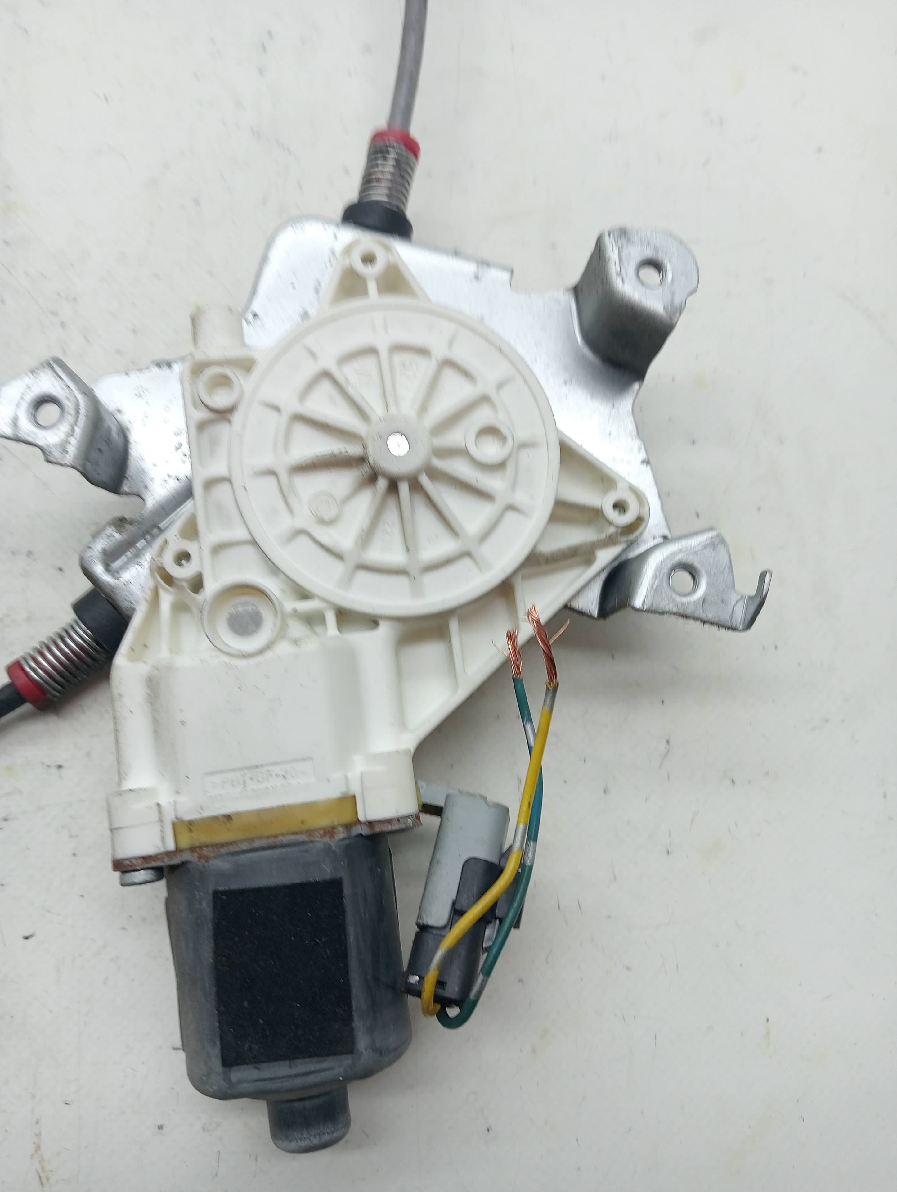 Elevalunas delantero derecho NISSAN MICRA (K12E) 2