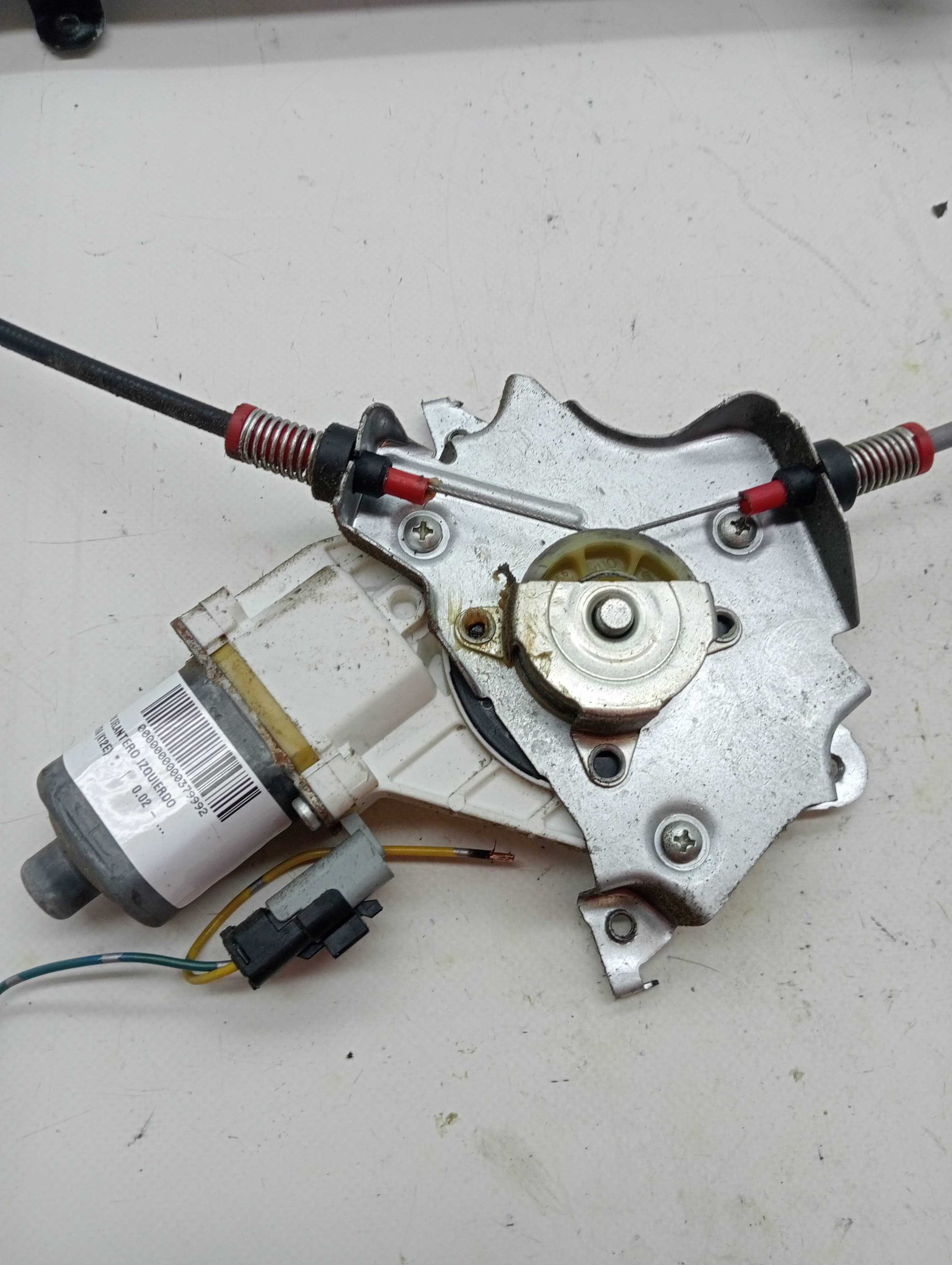 Elevalunas delantero izquierdo NISSAN MICRA (K12E) 3