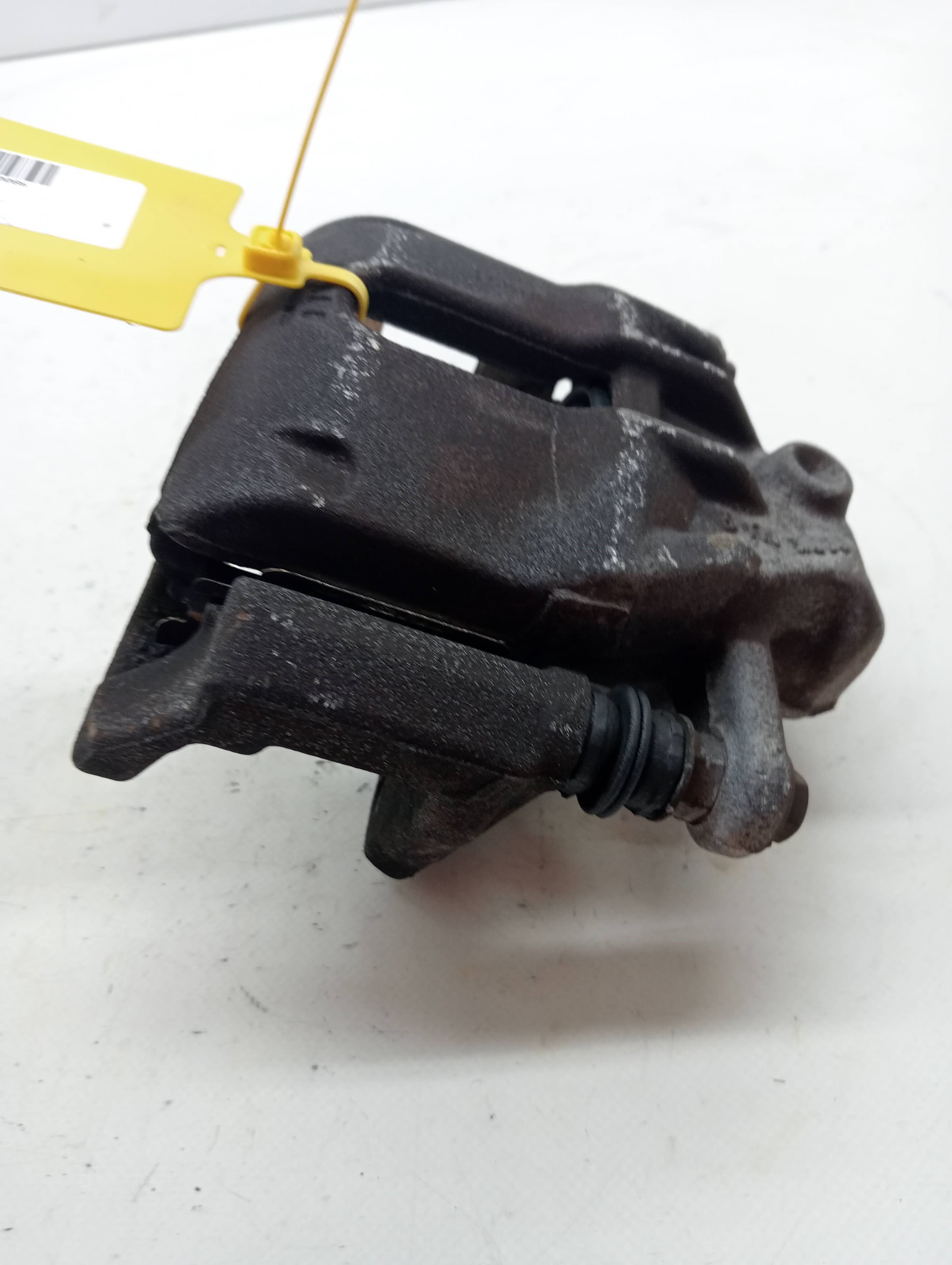 Recambio NISSAN MICRA (K12E) ref. 41001AX60A