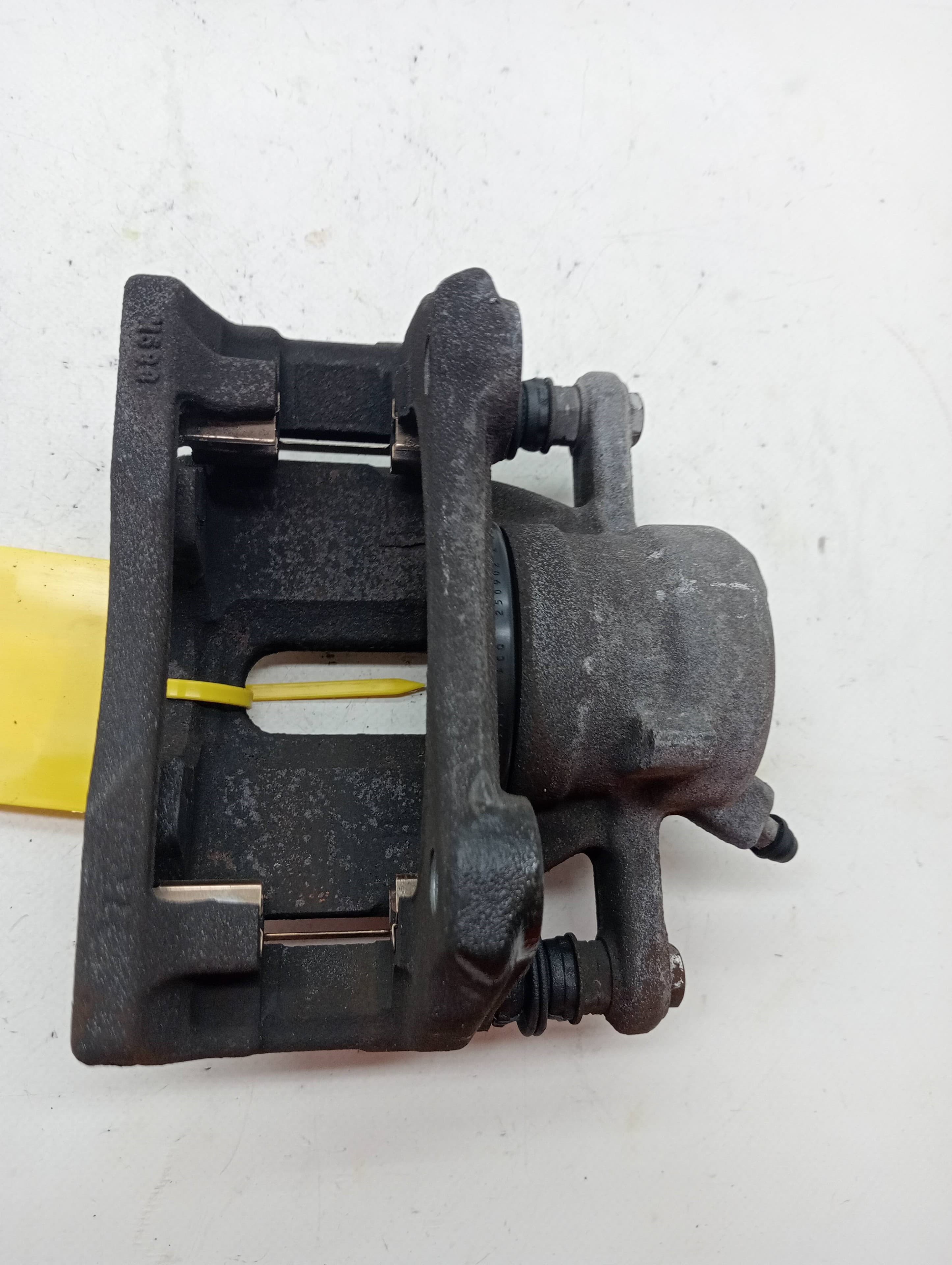 Recambio NISSAN MICRA (K12E) ref. 41001AX60A 3