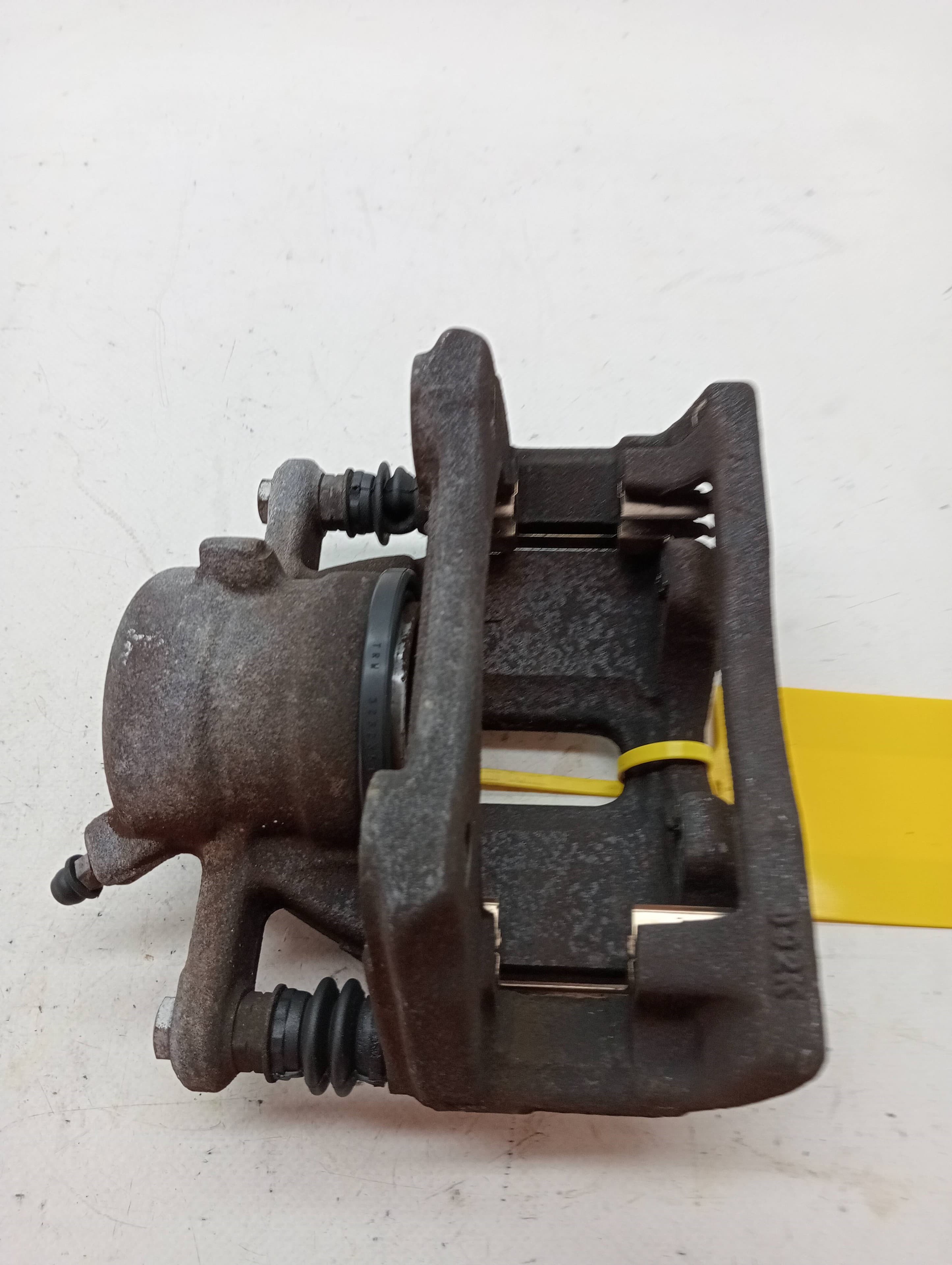 Recambio NISSAN MICRA (K12E) ref. 41011AX60A 3