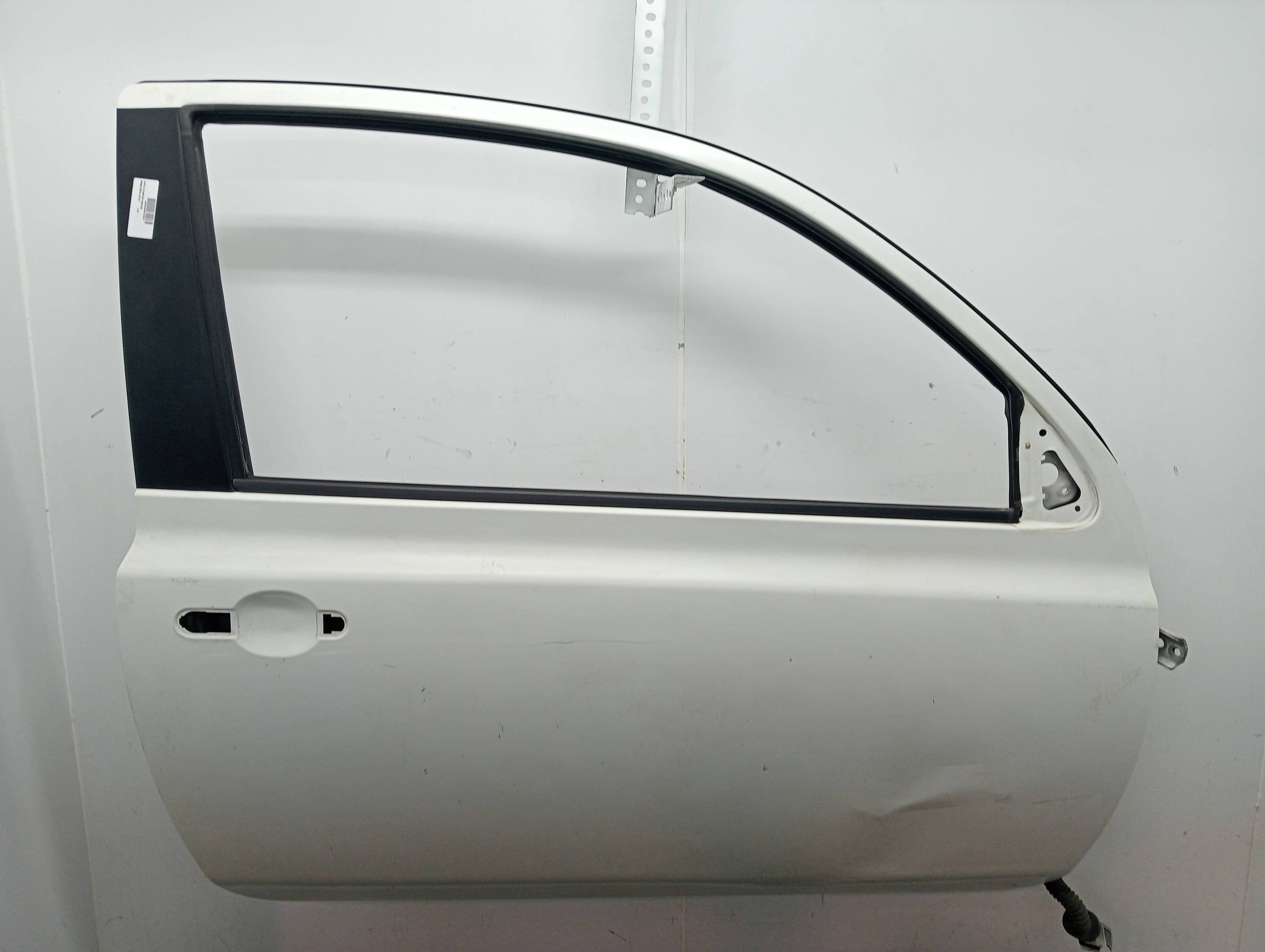 Puerta delantera derecha NISSAN MICRA (K12E)