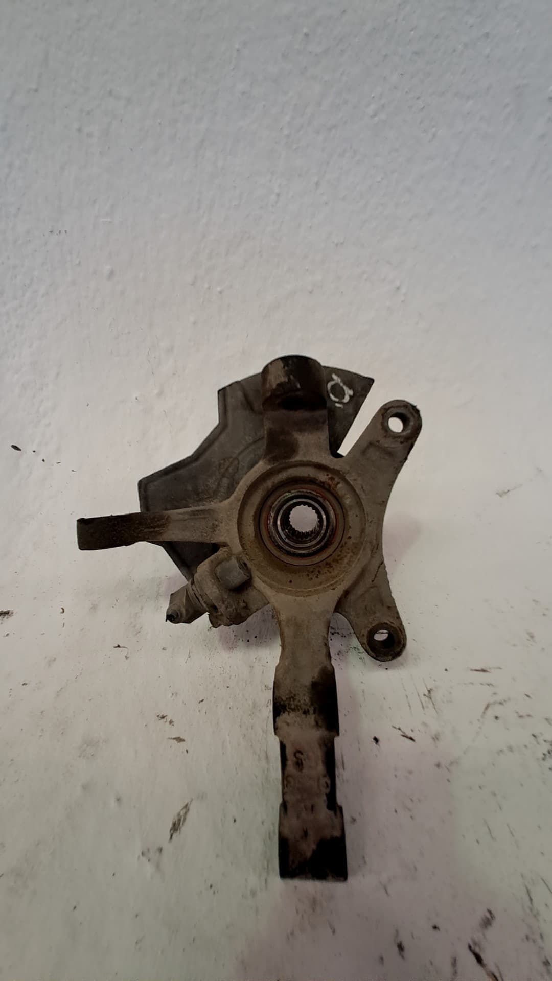 Mangueta delantera derecha CHEVROLET AVEO 2