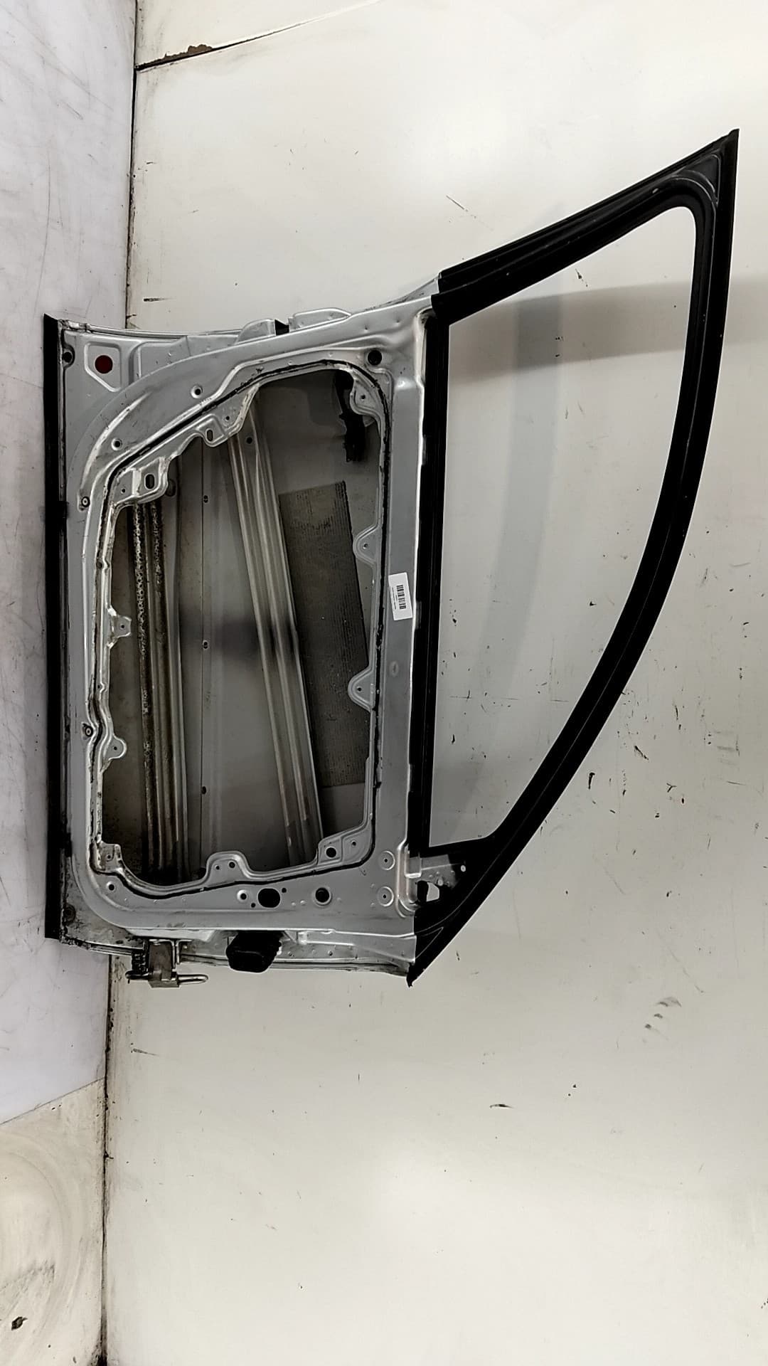 Puerta delantera izquierda VOLKSWAGEN PASSAT BERLINA (3A2) 2