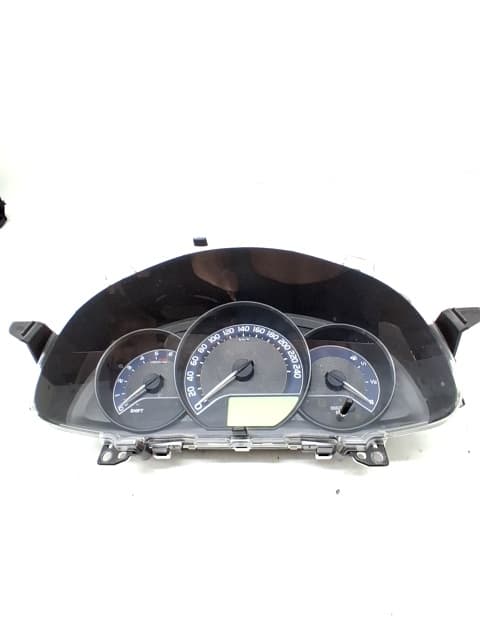 Cuadro instrumentos TOYOTA AURIS