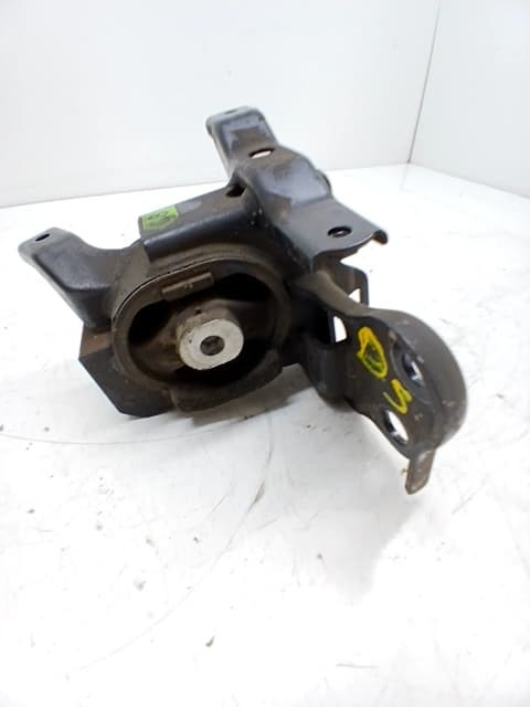 Soporte motor TOYOTA AURIS