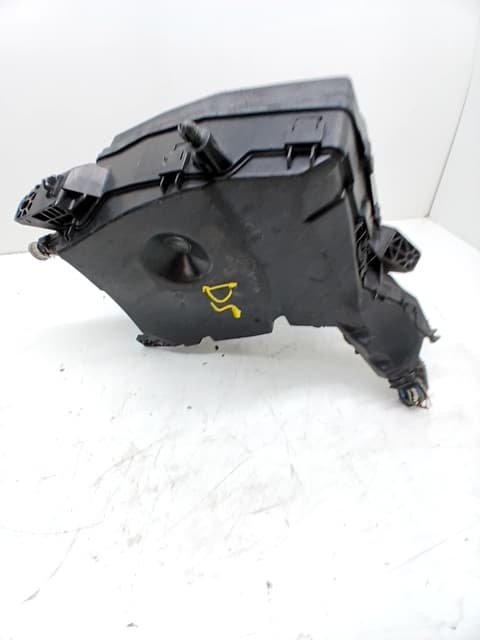 Caja reles / fusibles TOYOTA AURIS 3