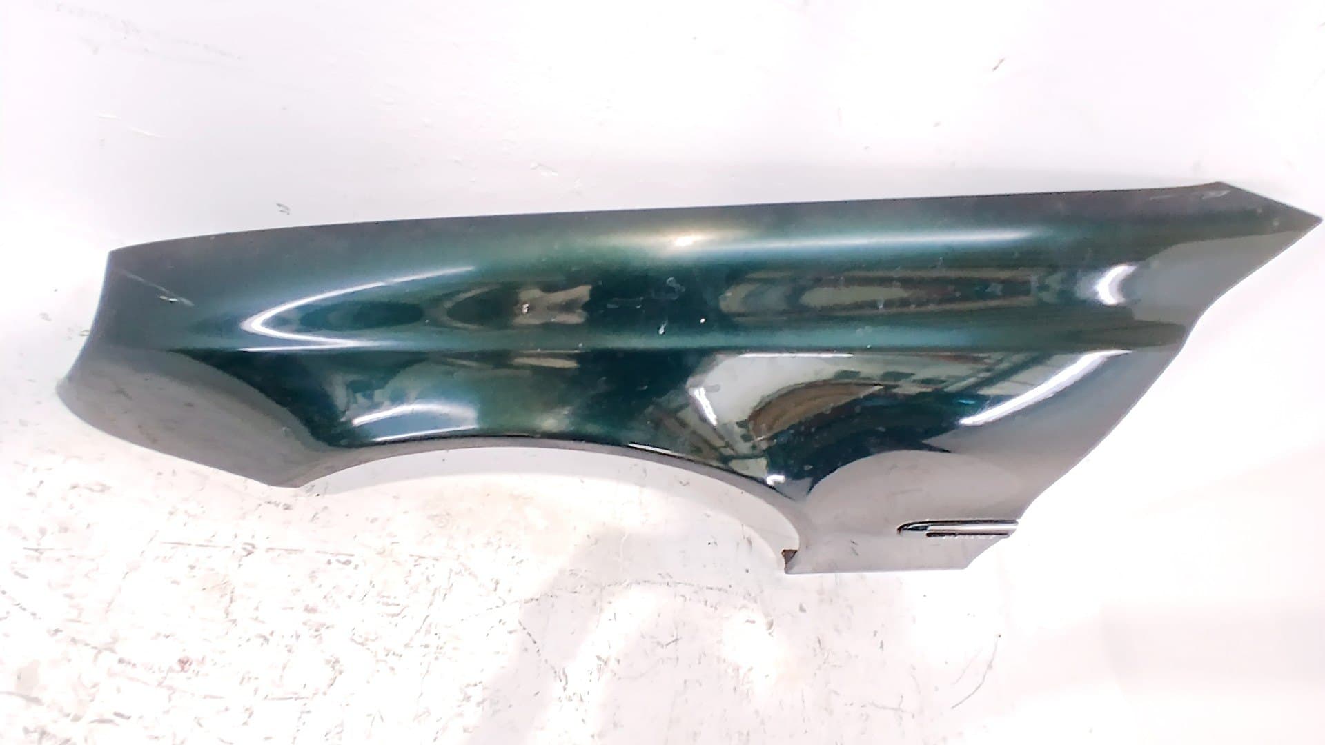 Aleta delantera izquierda MERCEDES-BENZ CLASE E (W211) BERLINA 3