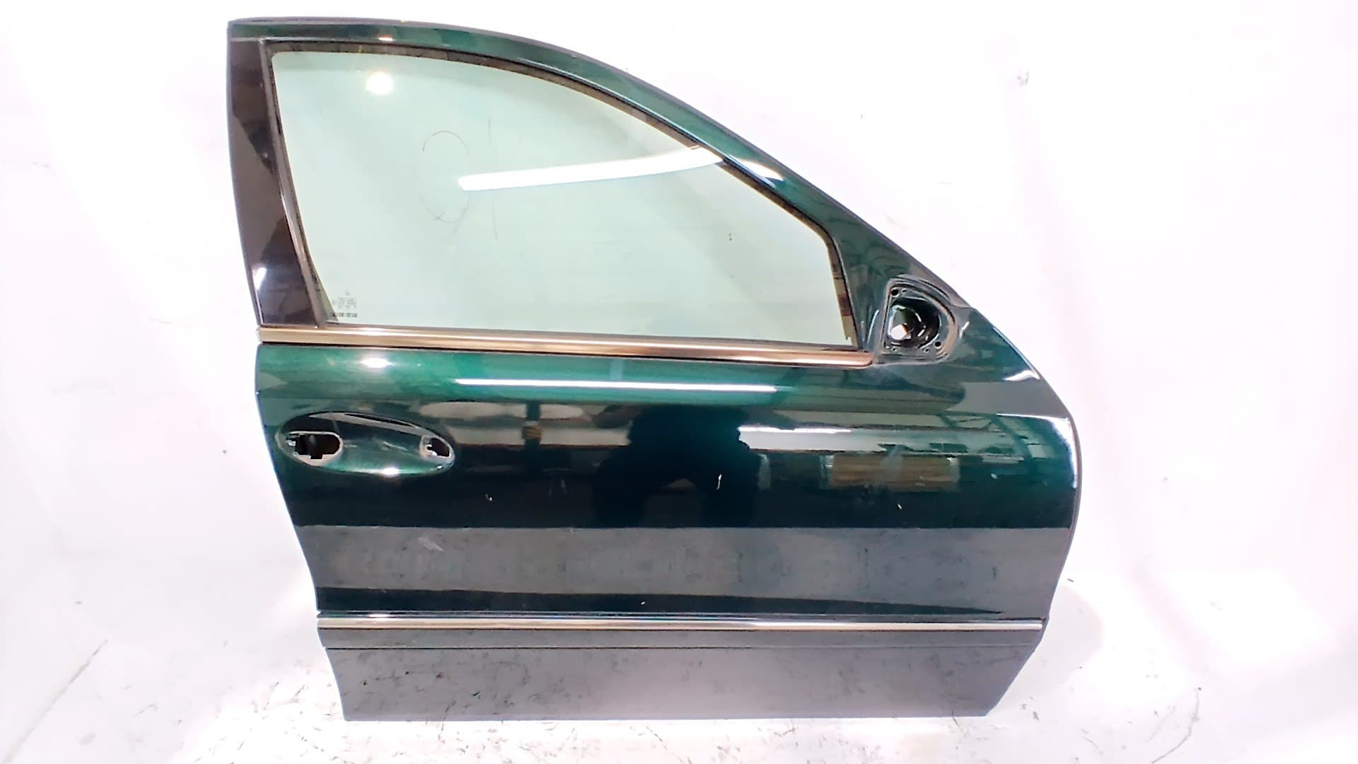 Puerta delantera derecha MERCEDES-BENZ CLASE E (W211) BERLINA