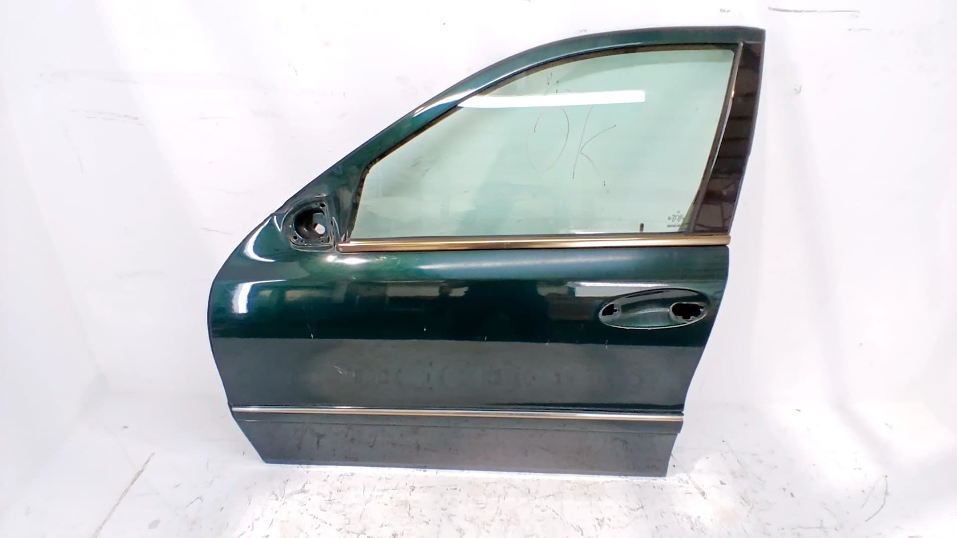 Puerta delantera izquierda MERCEDES-BENZ CLASE E (W211) BERLINA