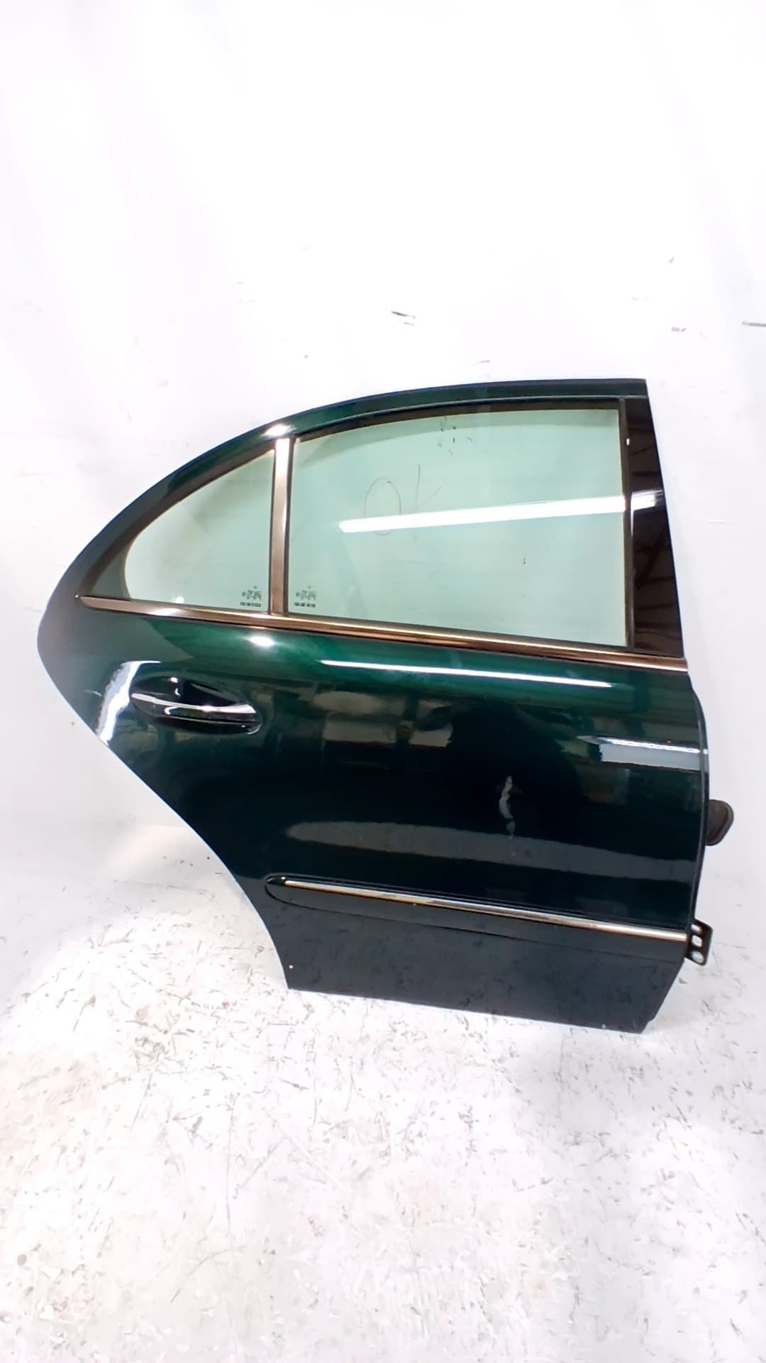 Puerta trasera derecha MERCEDES-BENZ CLASE E (W211) BERLINA