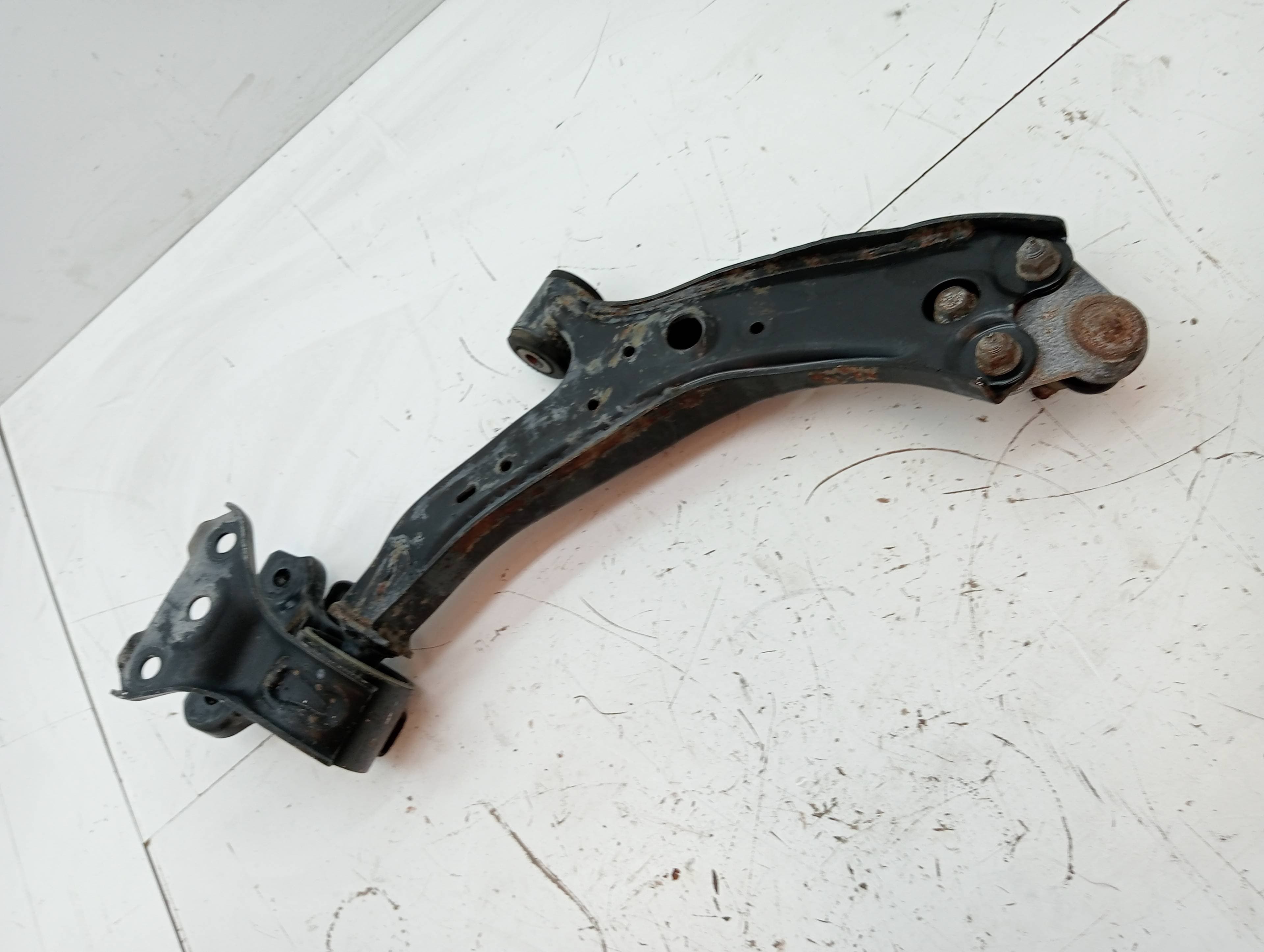 Brazo suspension inferior delantero izquierdo HONDA CR-V (RE) 3