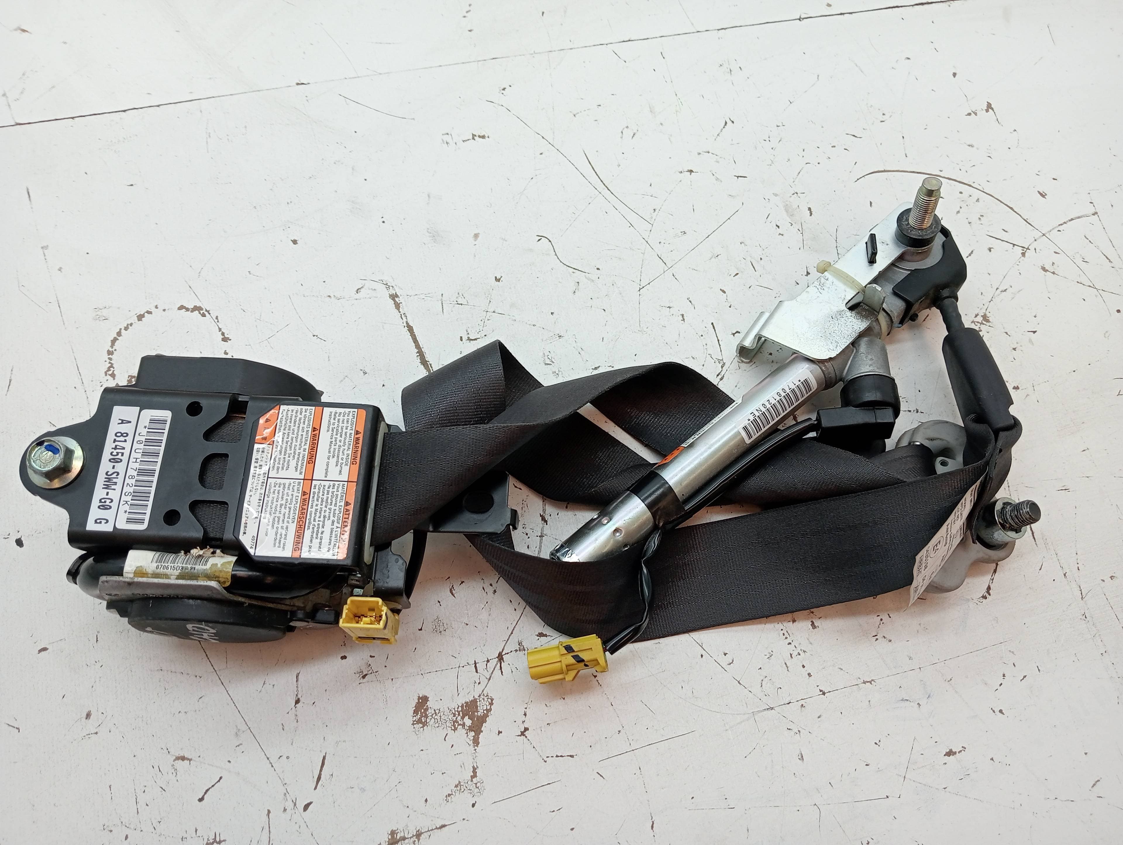 Cinturon seguridad delantero derecho HONDA CR-V (RE) 3