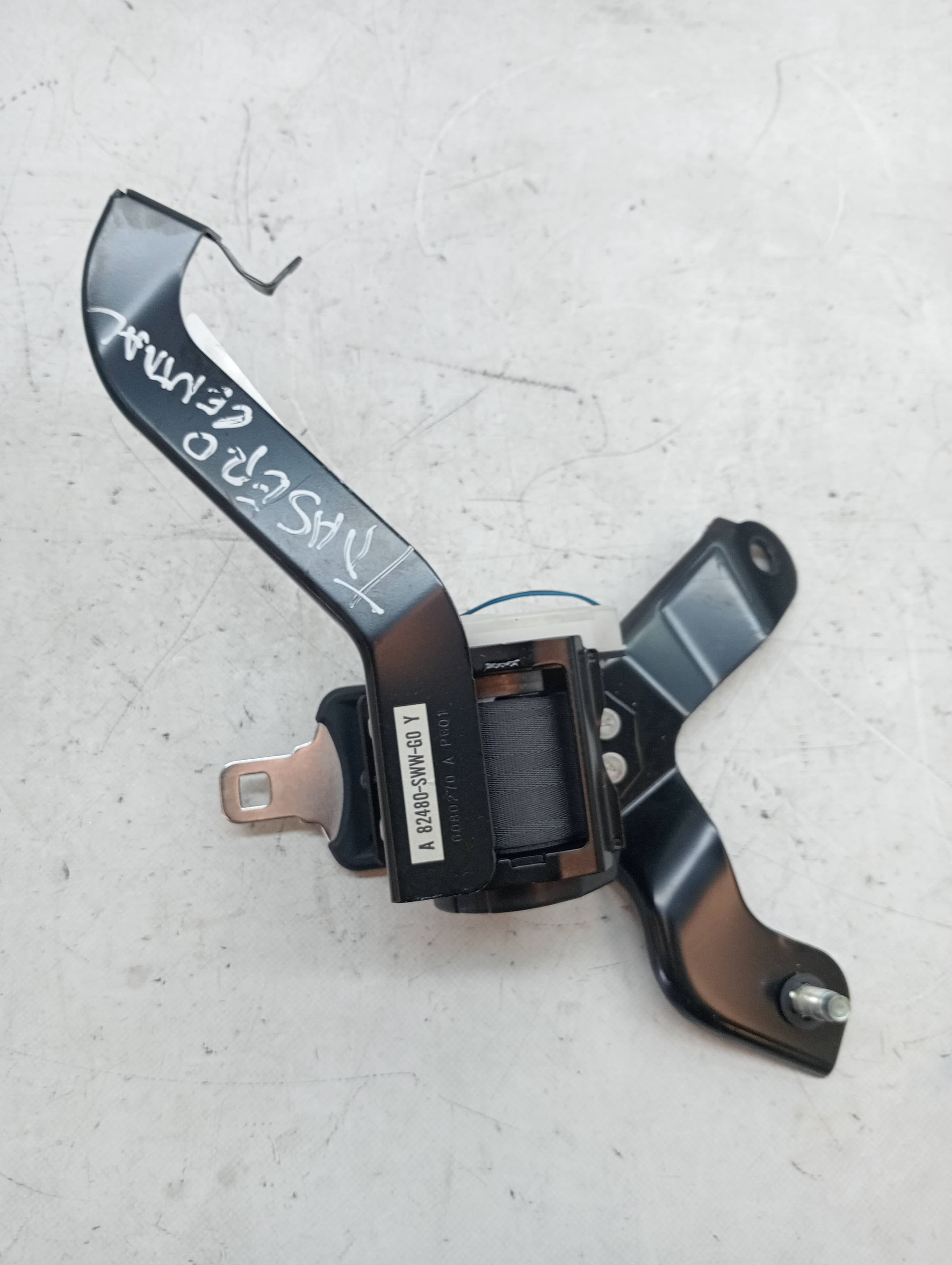 Cinturon seguridad trasero central HONDA CR-V (RE) 3