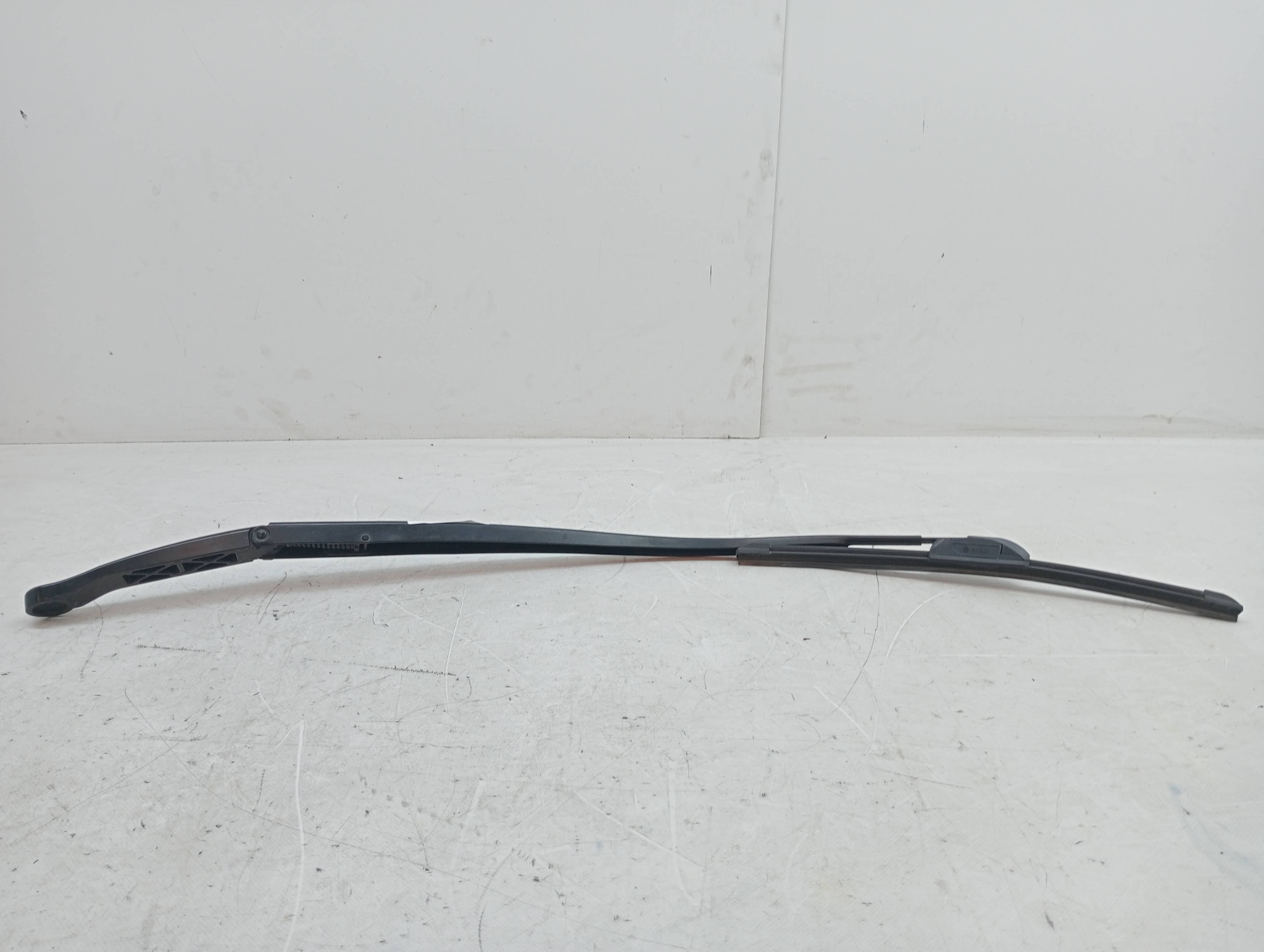 Brazo limpia delantero izquierdo HONDA CR-V (RE)