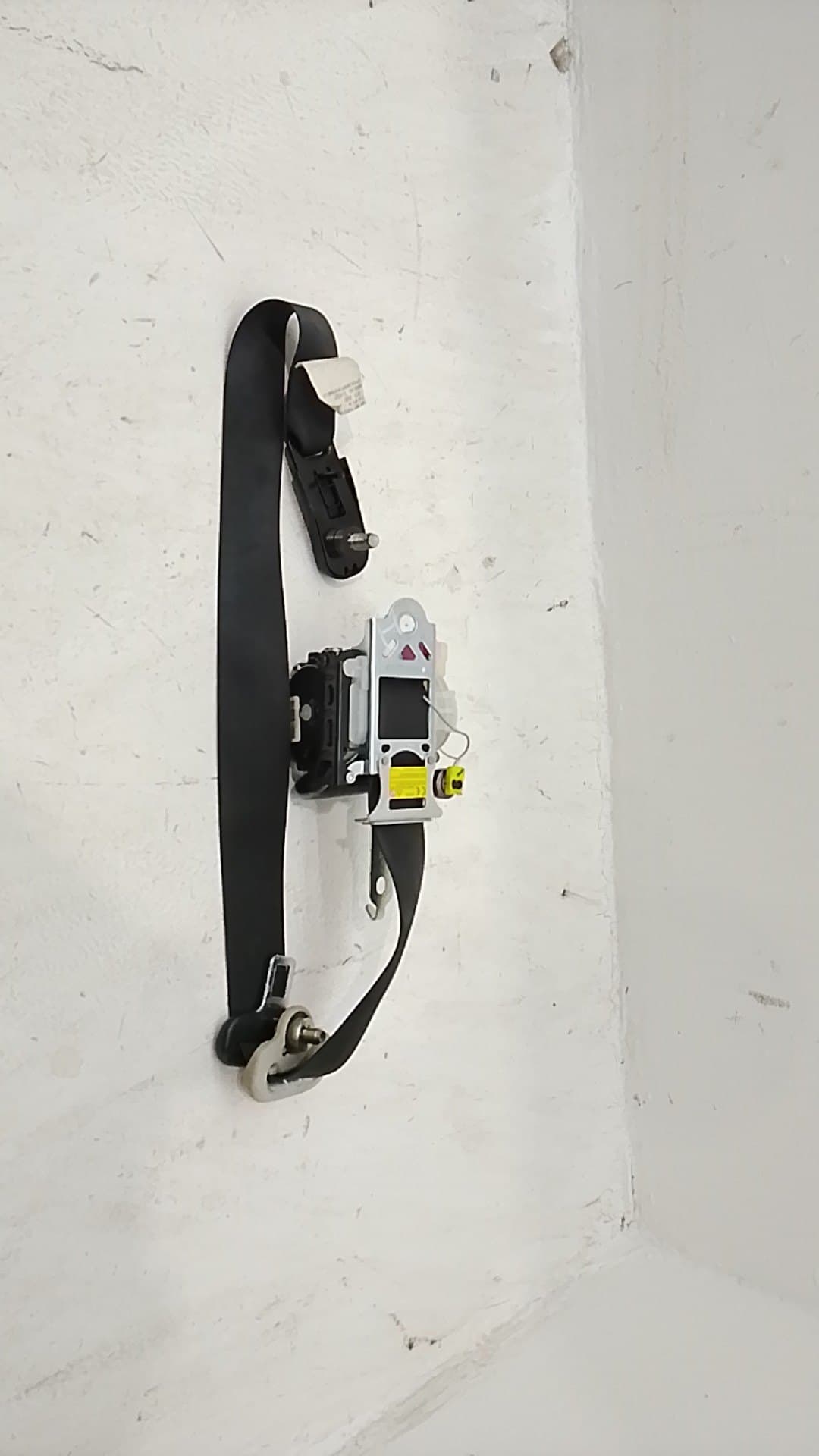 Cinturon seguridad delantero izquierdo MAZDA 2