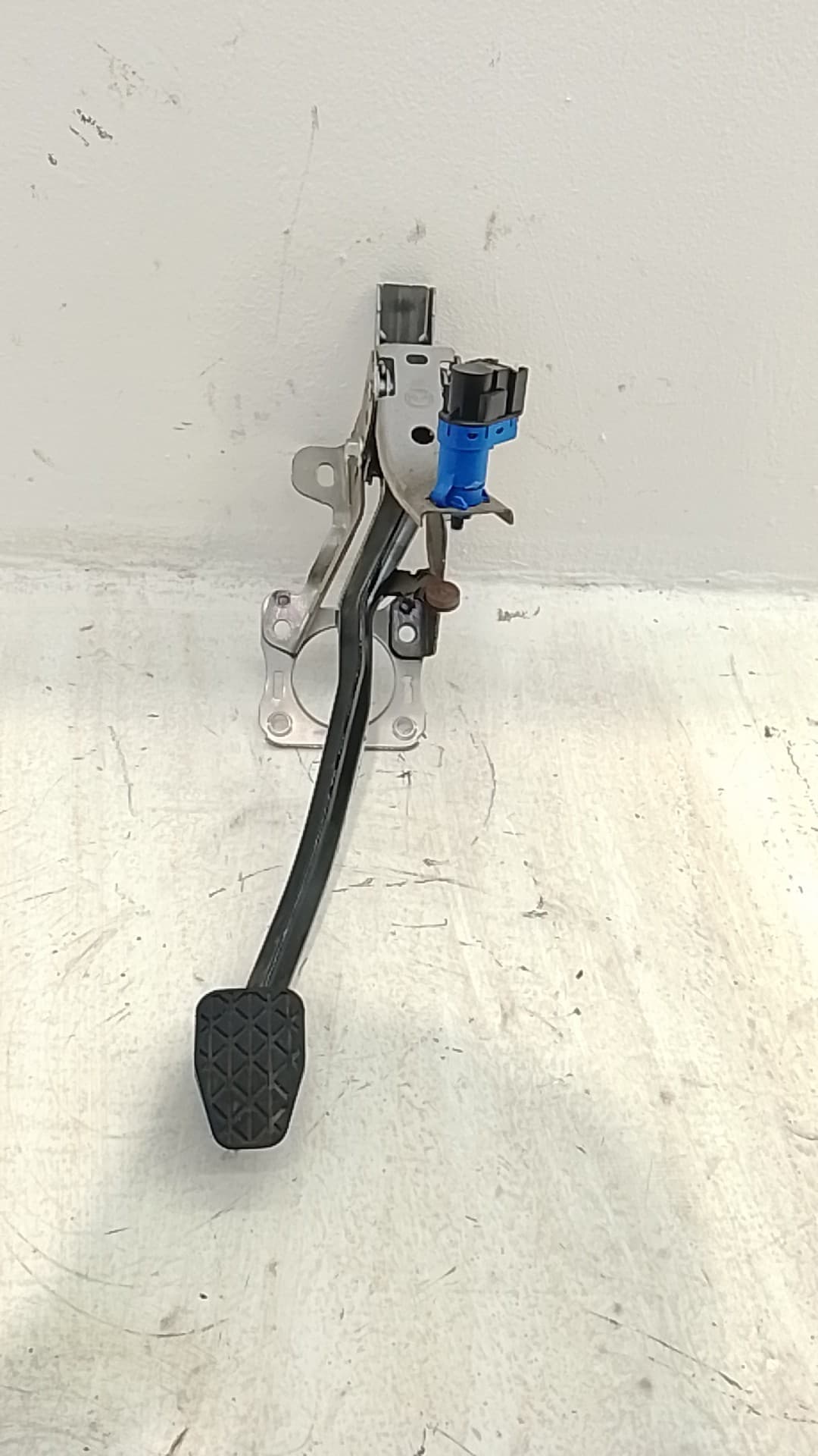 Pedal freno MAZDA 2