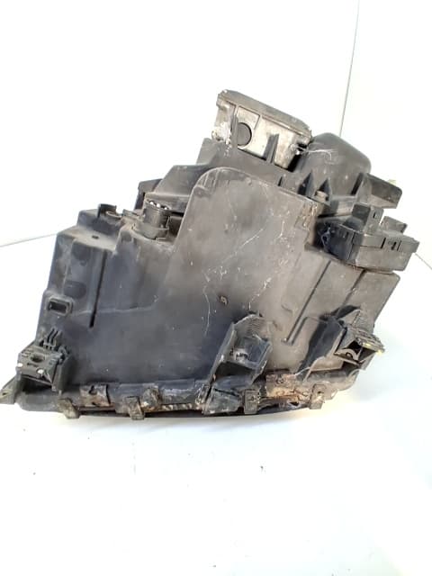 Faro derecho AUDI A8 D2 (4D2, 4D8)