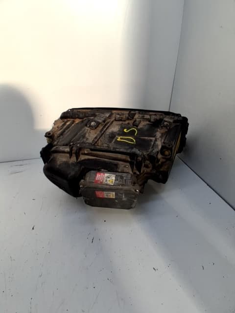 Faro izquierdo AUDI A8 D2 (4D2, 4D8) 2