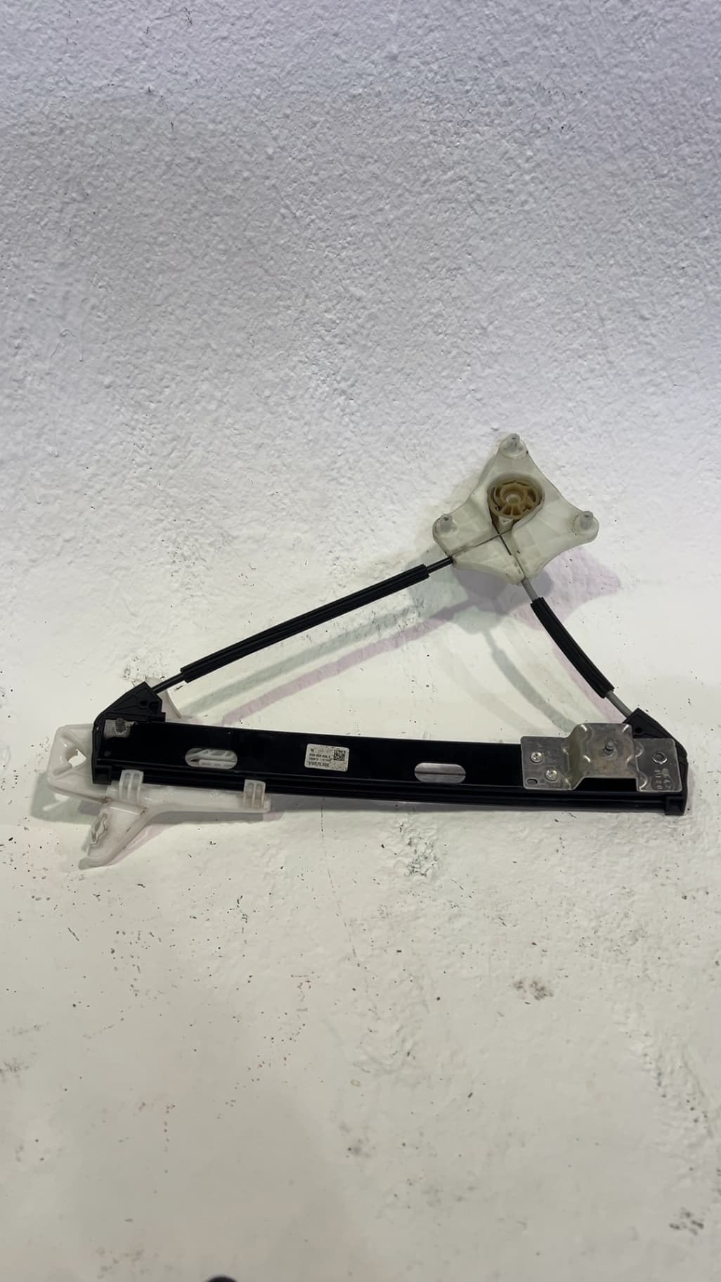 Elevalunas trasero izquierdo VOLKSWAGEN POLO
