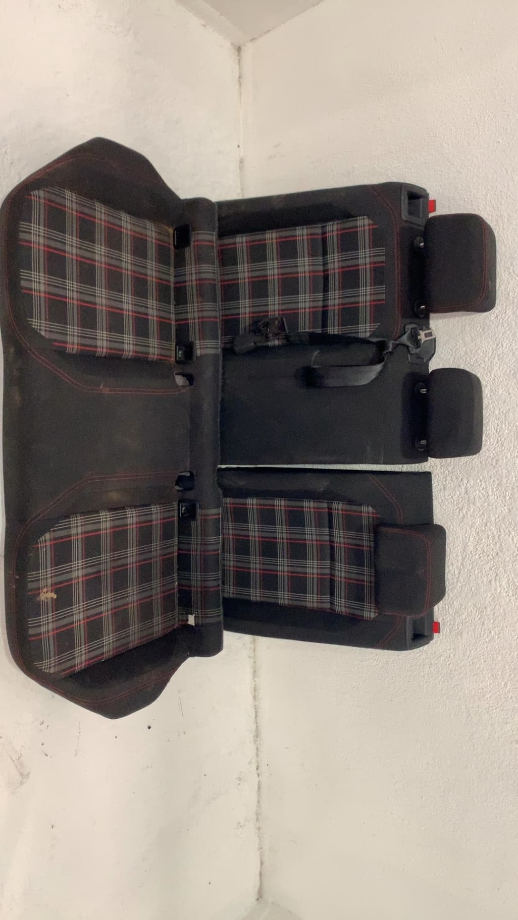 Cerradura asientos traseros VOLKSWAGEN POLO