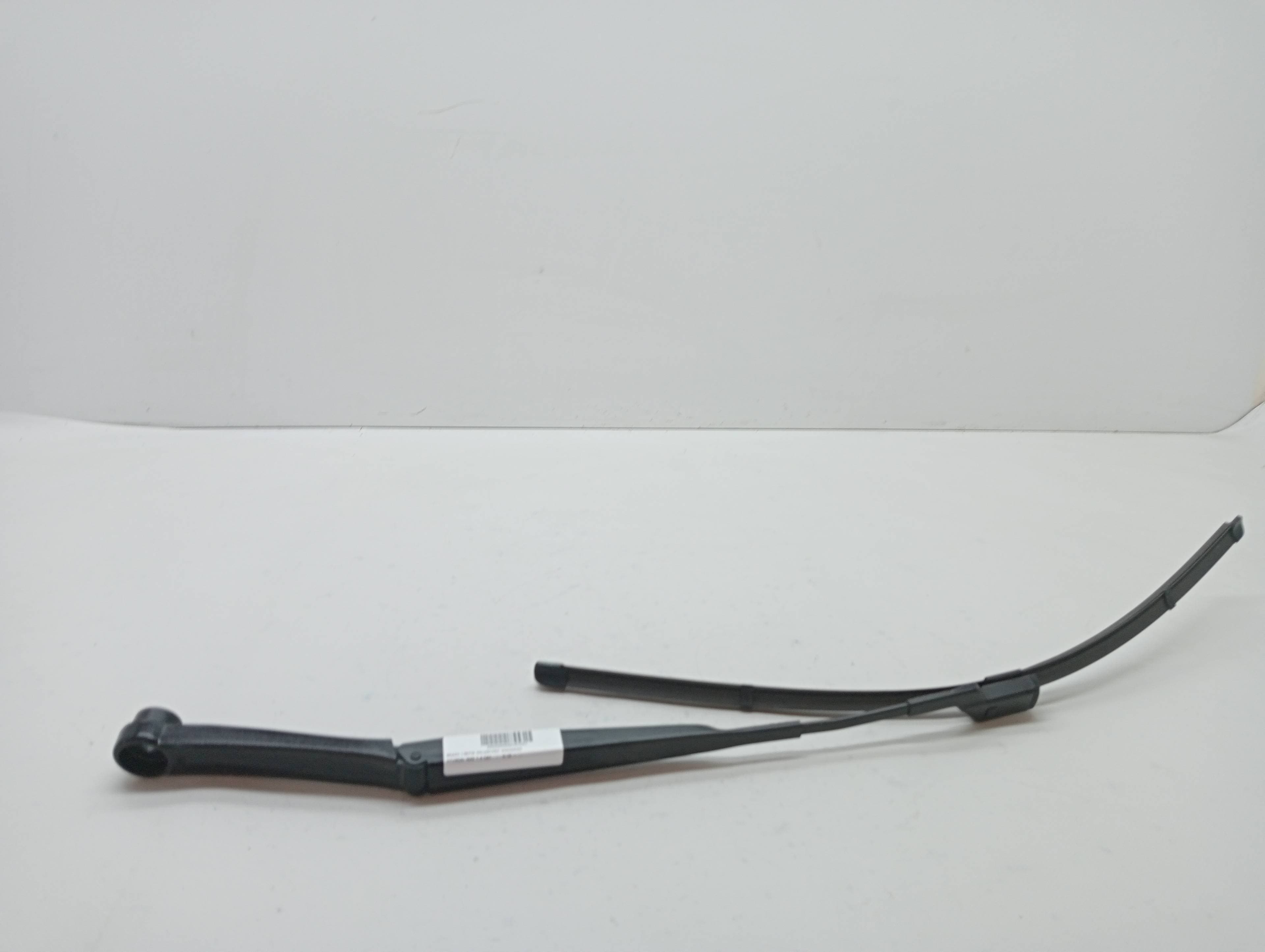 Brazo limpia delantero izquierdo HYUNDAI IX20