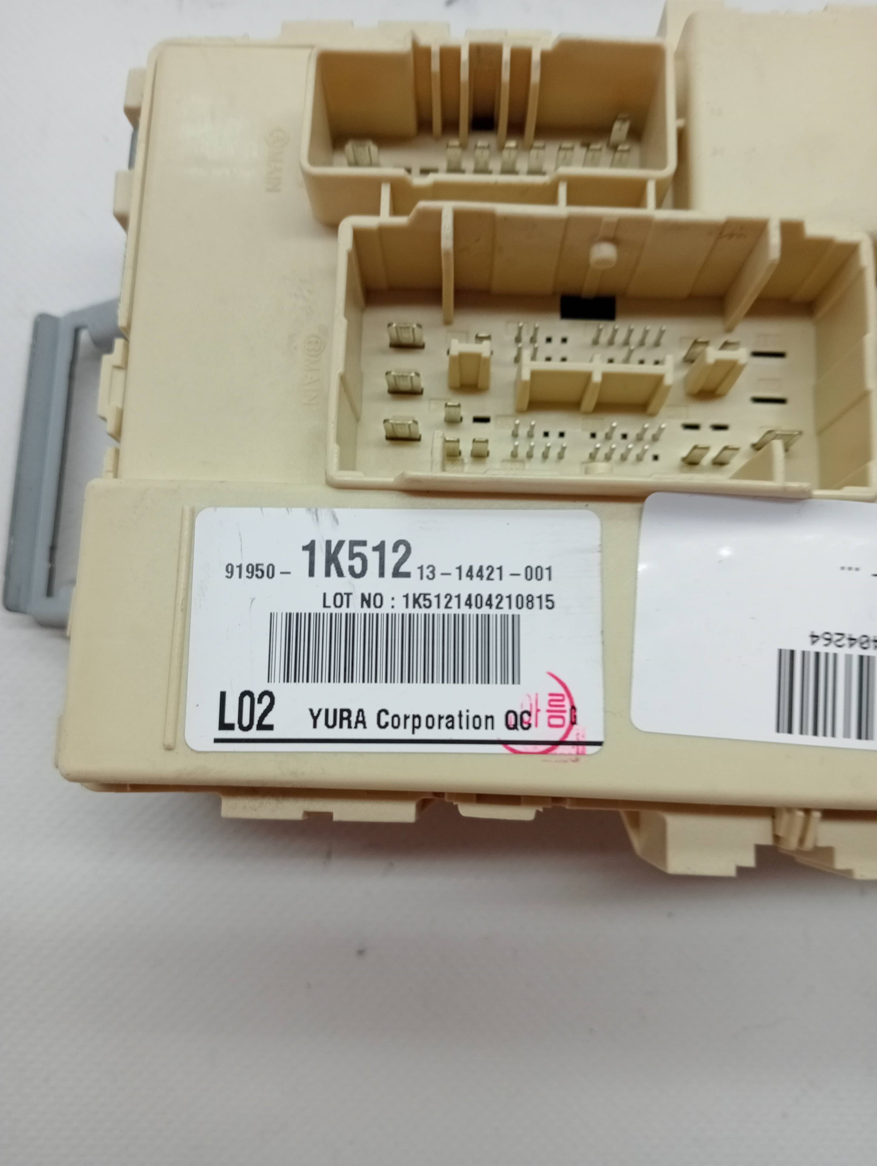 Caja reles / fusibles HYUNDAI IX20 3