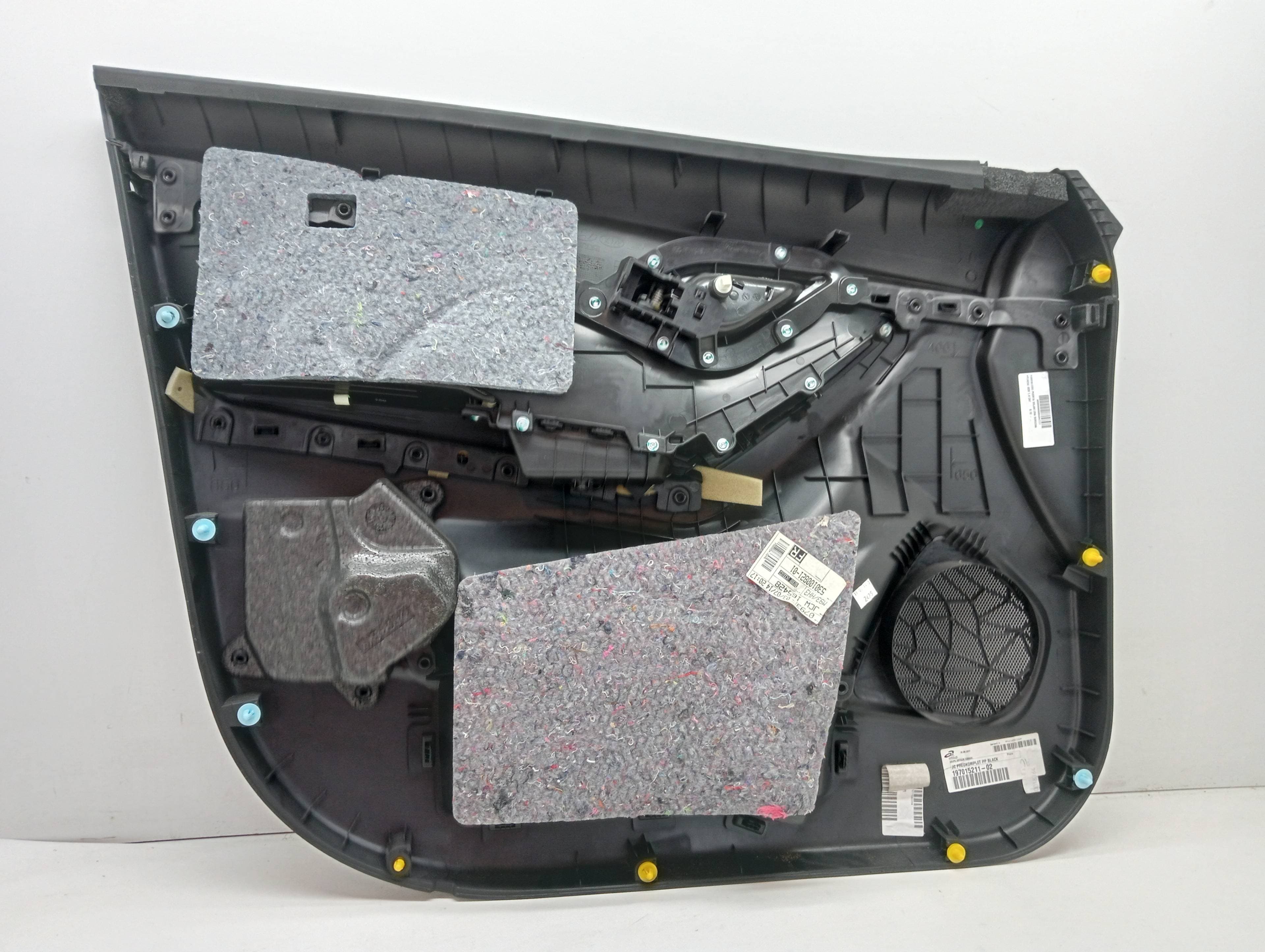 Guarnecido puerta delantera derecha HYUNDAI IX20 3