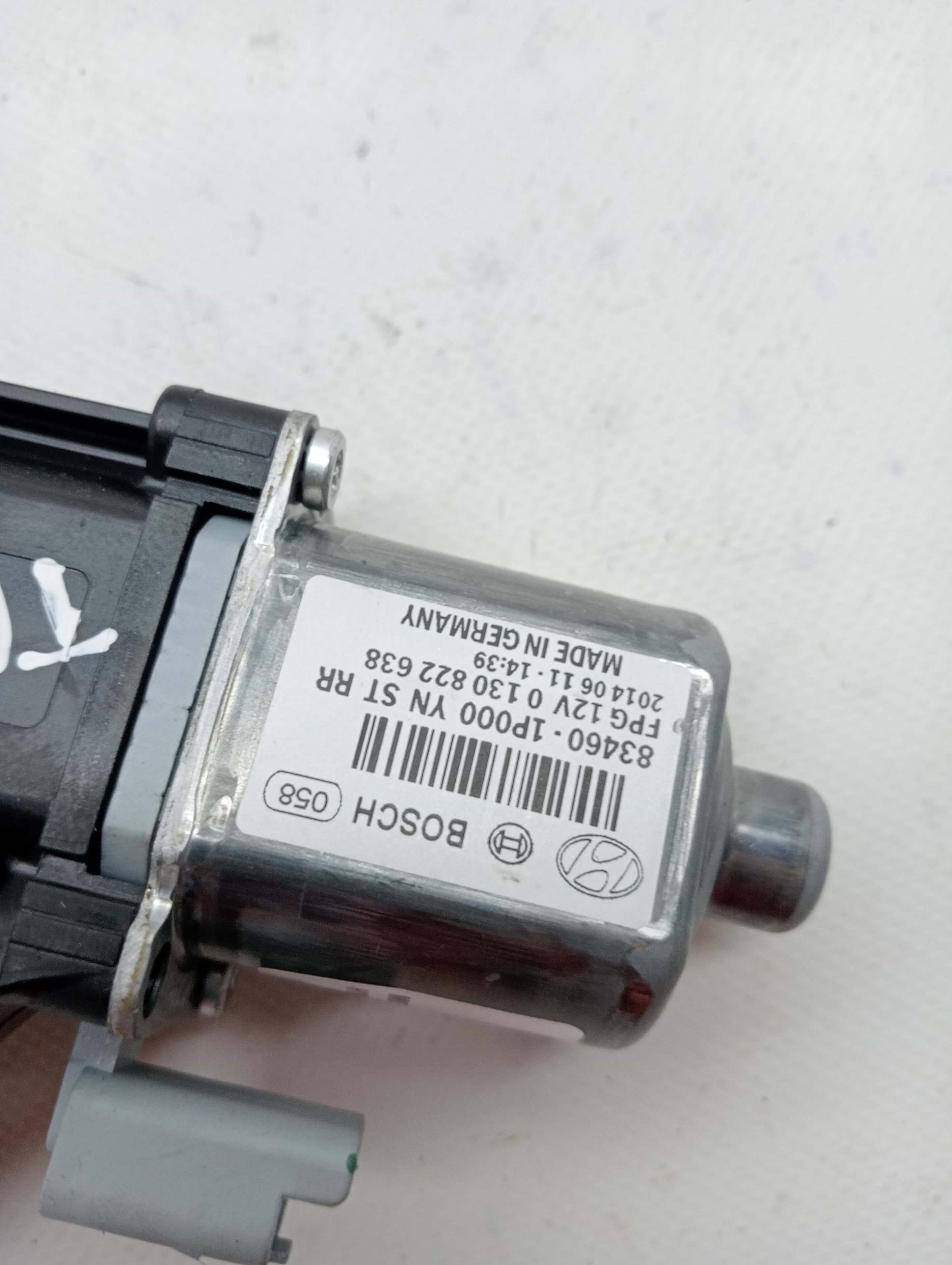 Motor elevalunas trasero derecho HYUNDAI IX20 2
