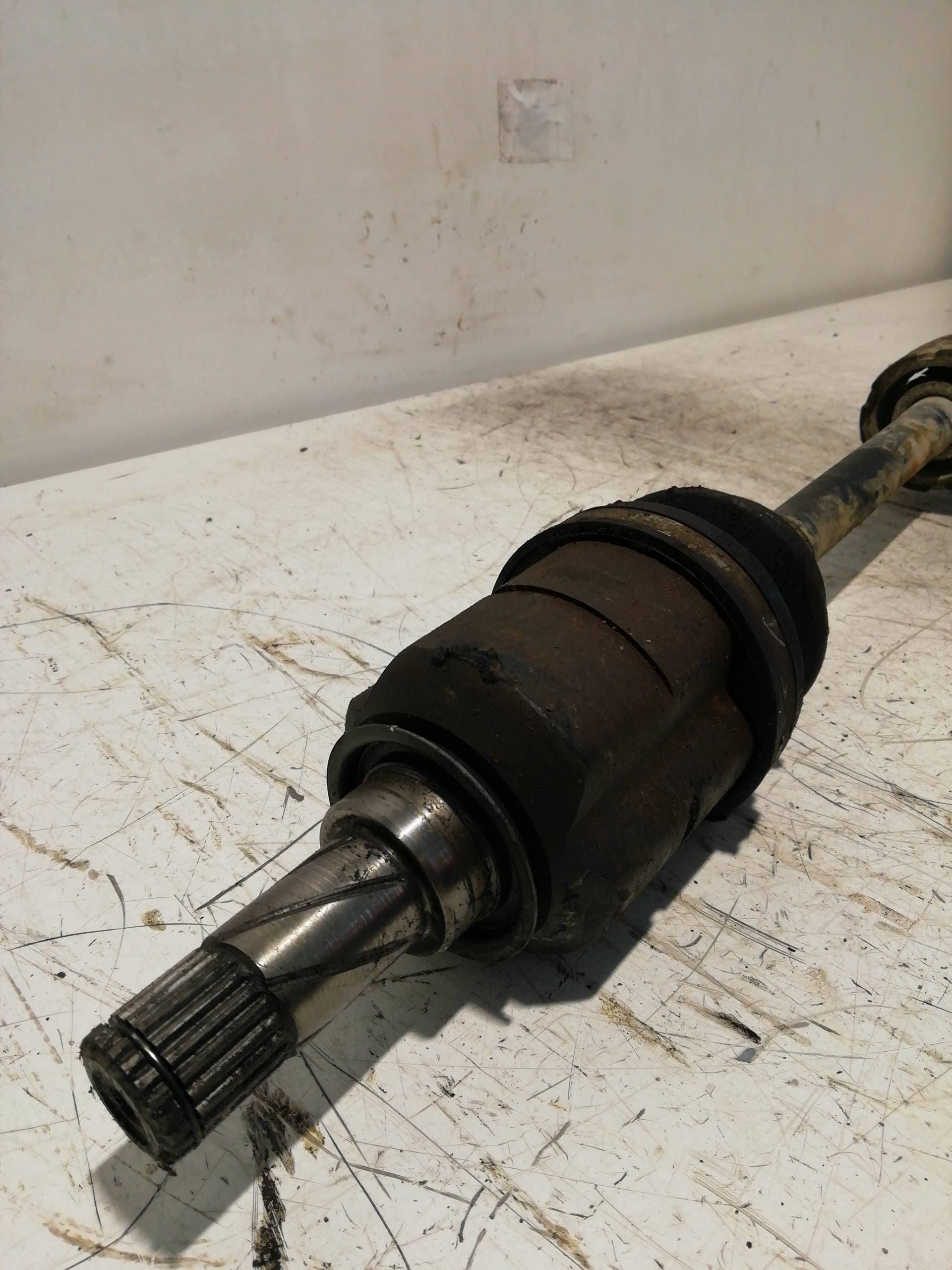 Transmision delantera derecha OPEL CORSA C 2