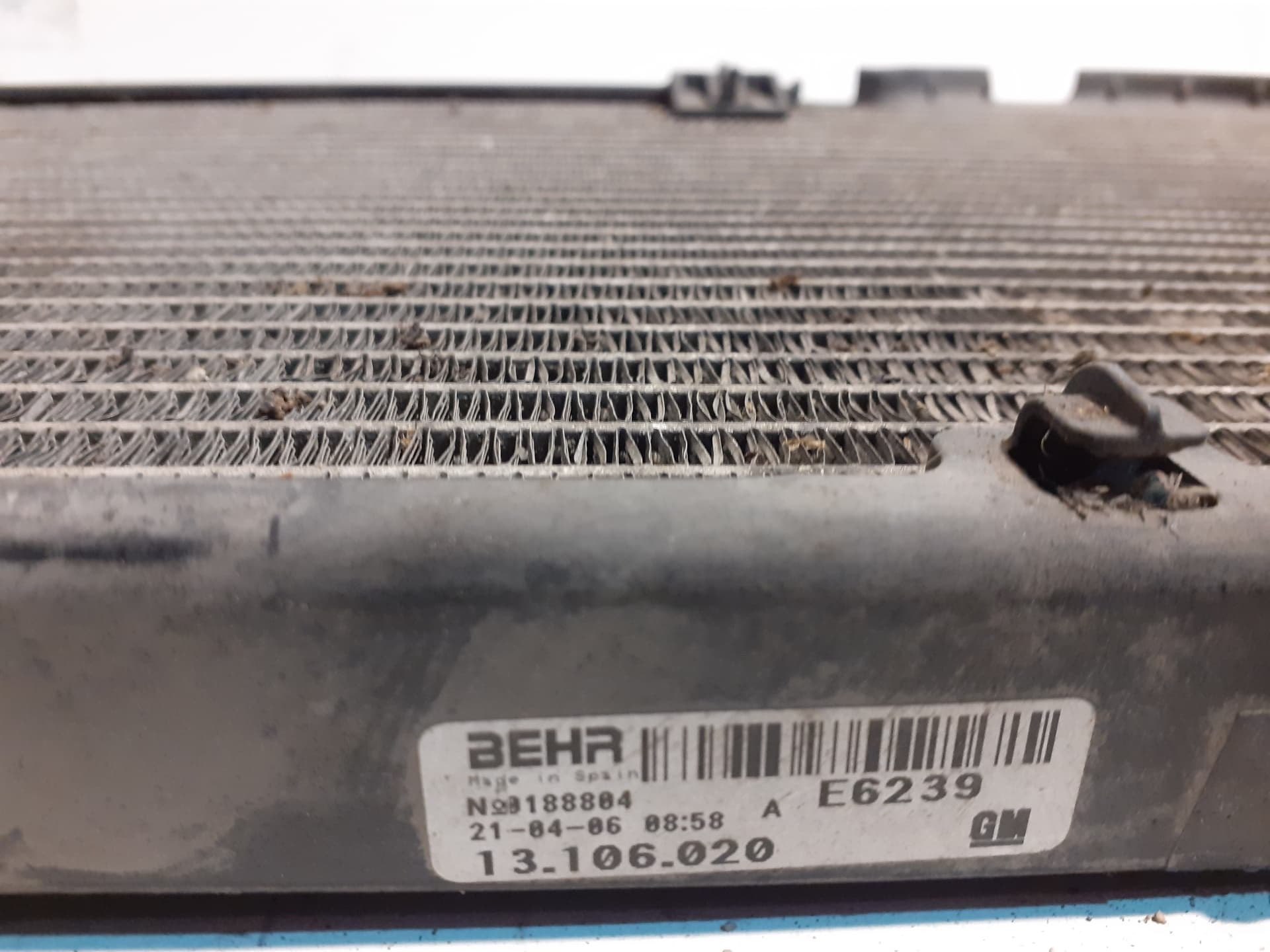 Recambio OPEL CORSA C ref. 13106020 3