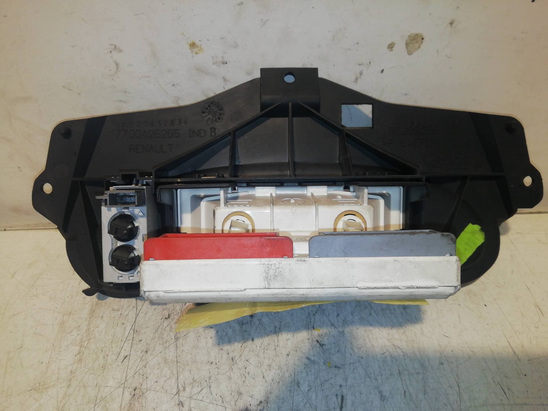 Pantalla multifuncion RENAULT MEGANE I FASE 2 GANDTOUR (KA..) 3
