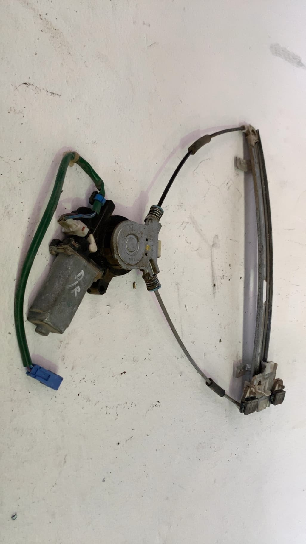 Elevalunas delantero derecho HONDA CIVIC VII HATCHBACK (EU, EP, EV)