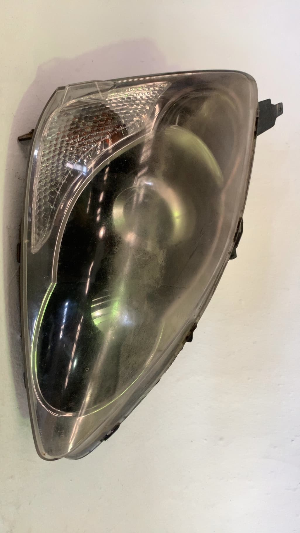 Faro derecho HONDA CIVIC VII HATCHBACK (EU, EP, EV)