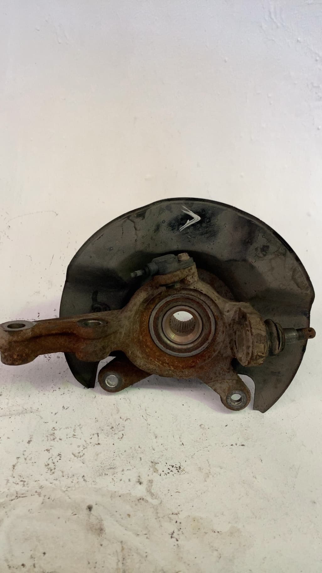 Mangueta delantera izquierda HONDA CIVIC VII HATCHBACK (EU, EP, EV) 2