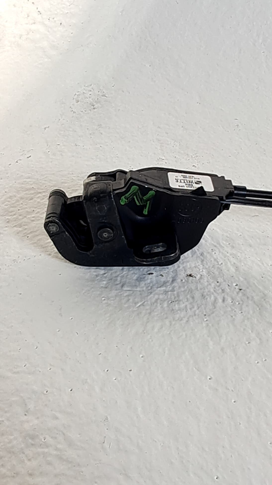 Cerradura puerta trasera izquierda BMW I3 (I01) 5