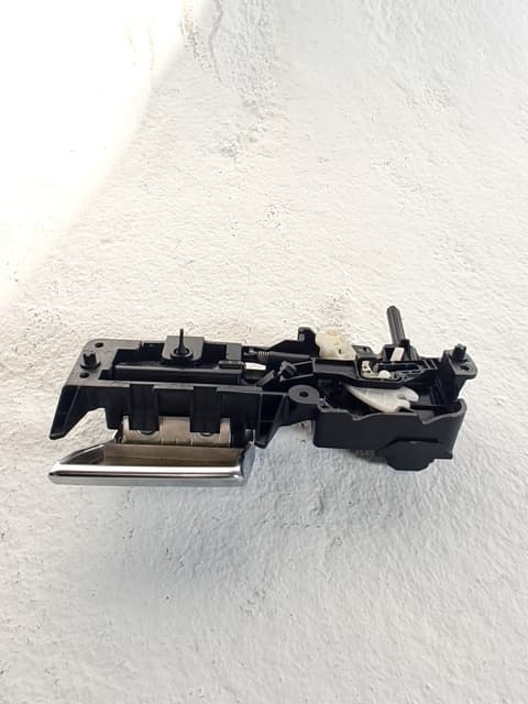 Maneta interior trasera derecha BMW I3 (I01) 4