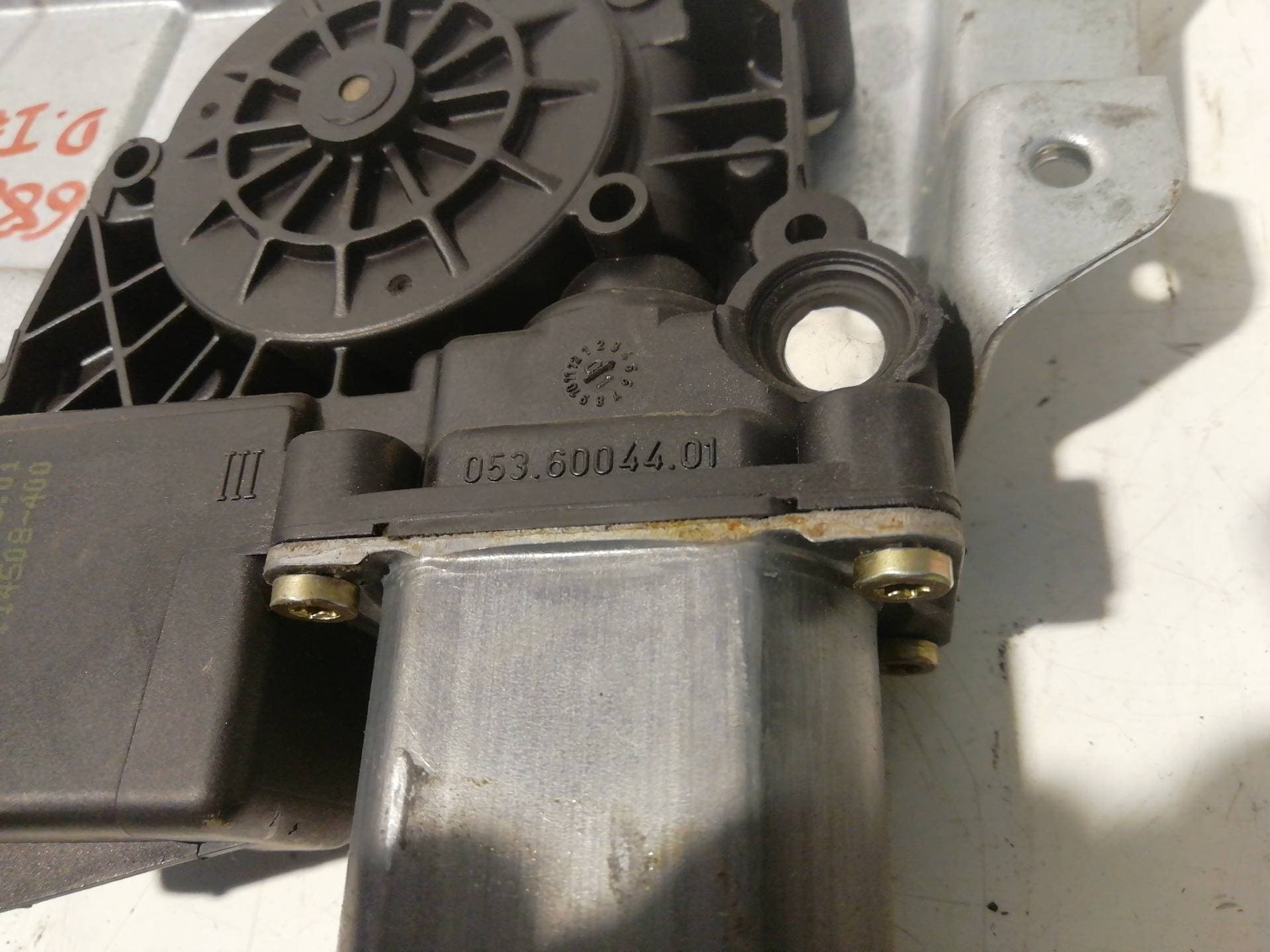 Elevalunas delantero izquierdo OPEL VECTRA B BERLINA 2