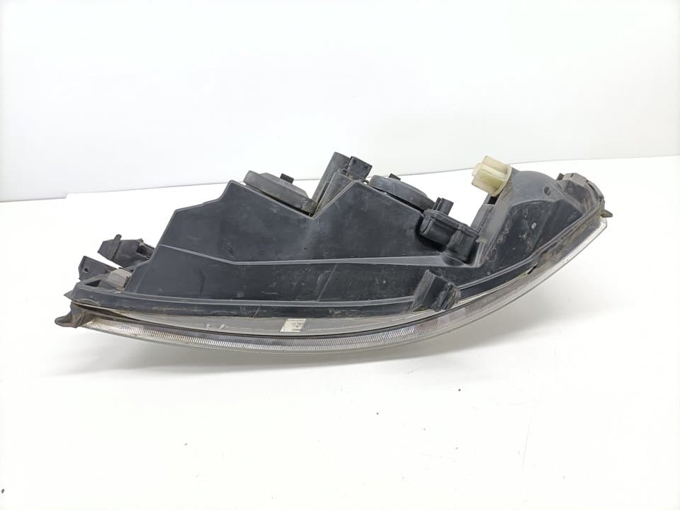 Faro derecho OPEL VECTRA B BERLINA 5