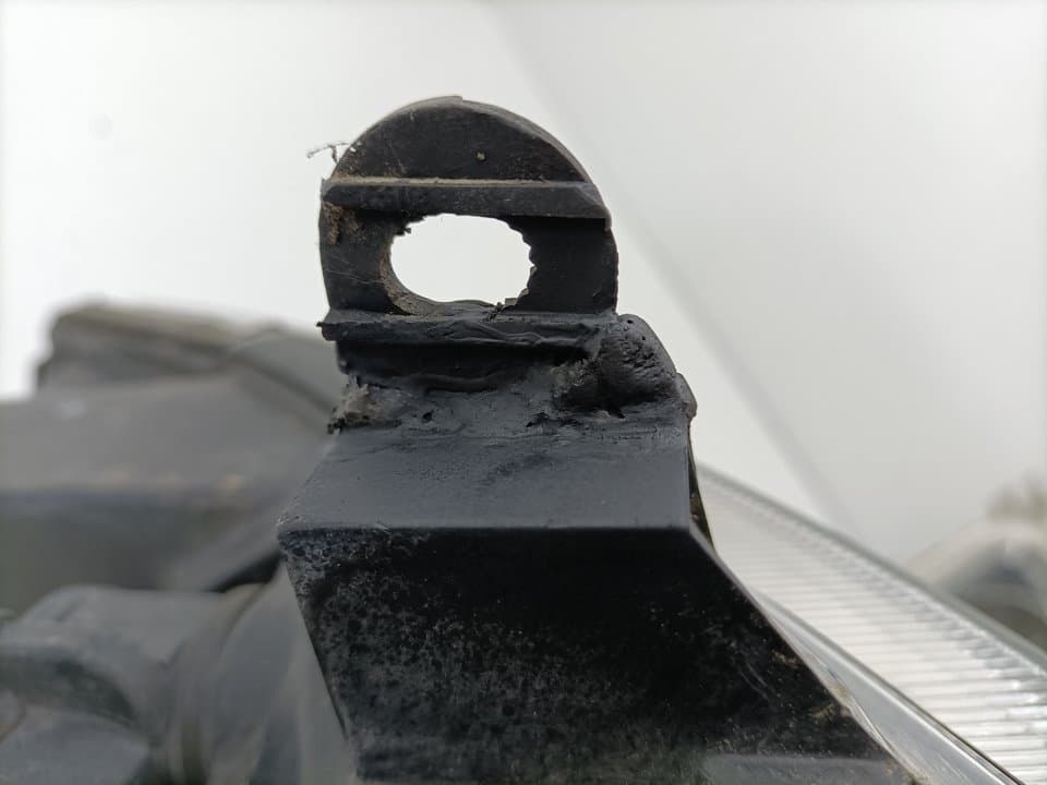 Faro derecho OPEL VECTRA B BERLINA 3